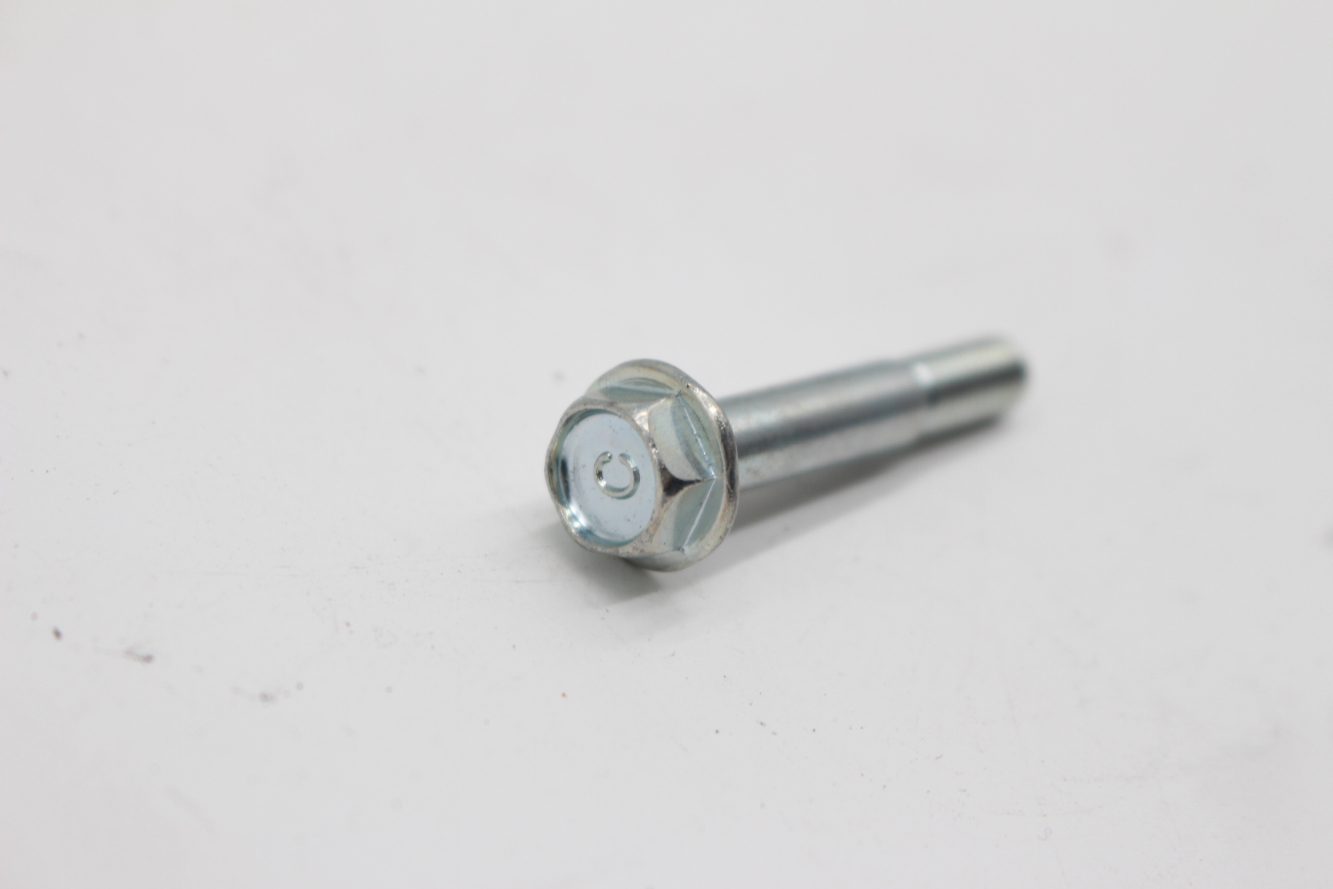 Schraube Nockenwellenbock M6 808106180 für Subaru Impreza (GT/WRX/STI), Forester, Legacy/Outback 
