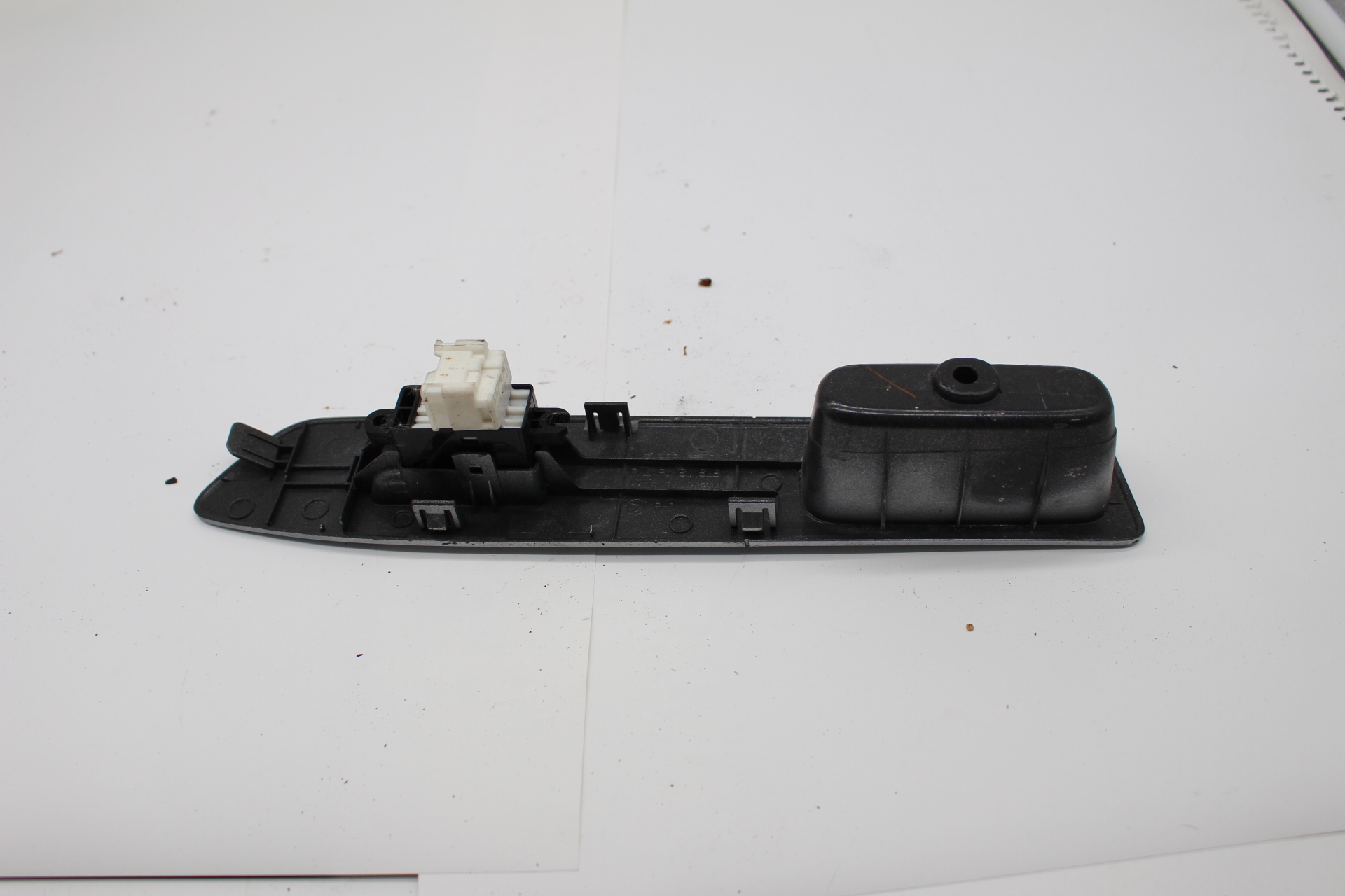 Fensterheber Schalter Ablage vorne links silber für Subaru Impreza WRX GD GG 01-04 RHD