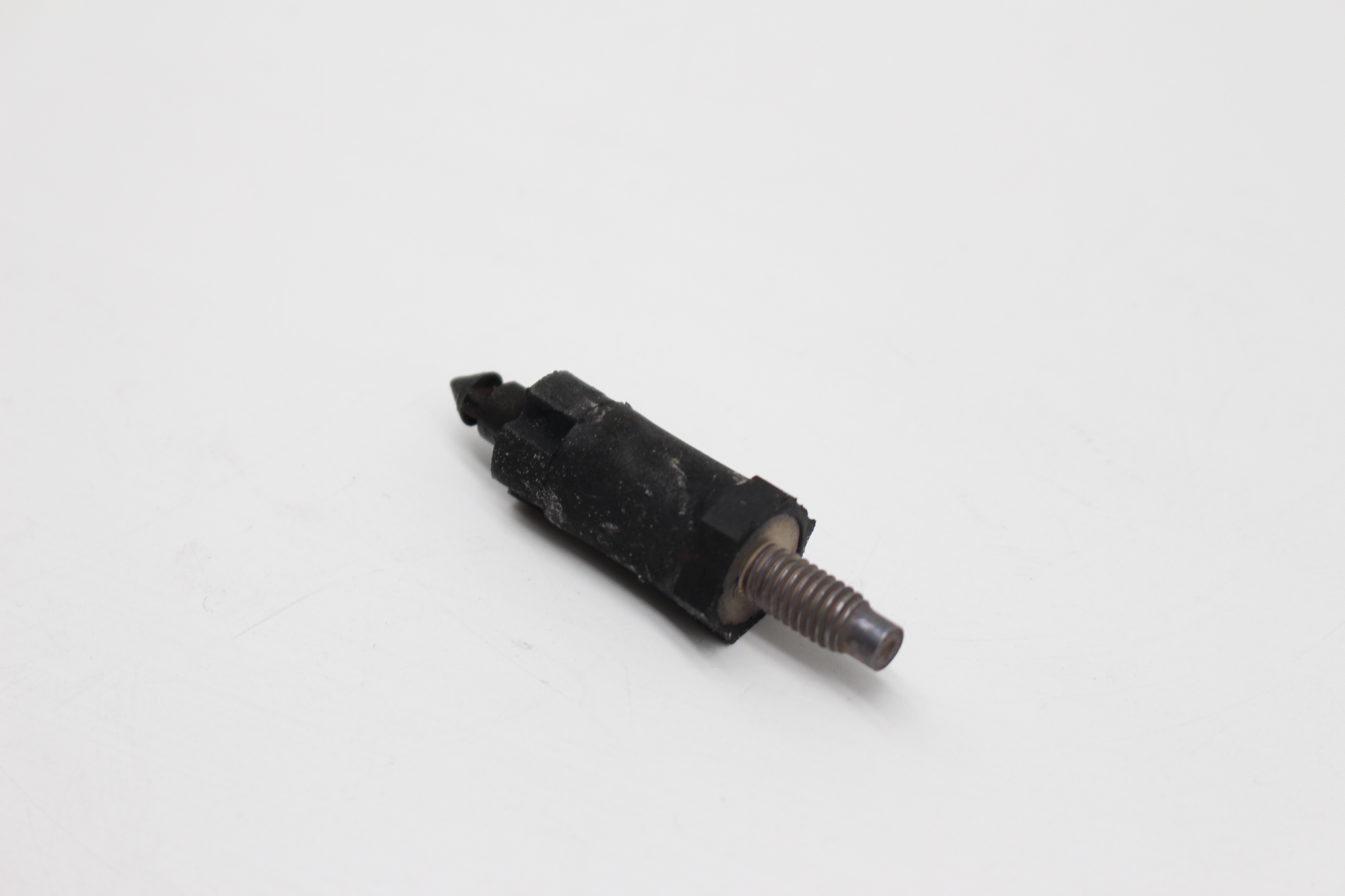 Citroen / Peugeot Haltedämpfer für obere Motorabdeckung 0137F6 2.0 HDi NEU NOS NEW