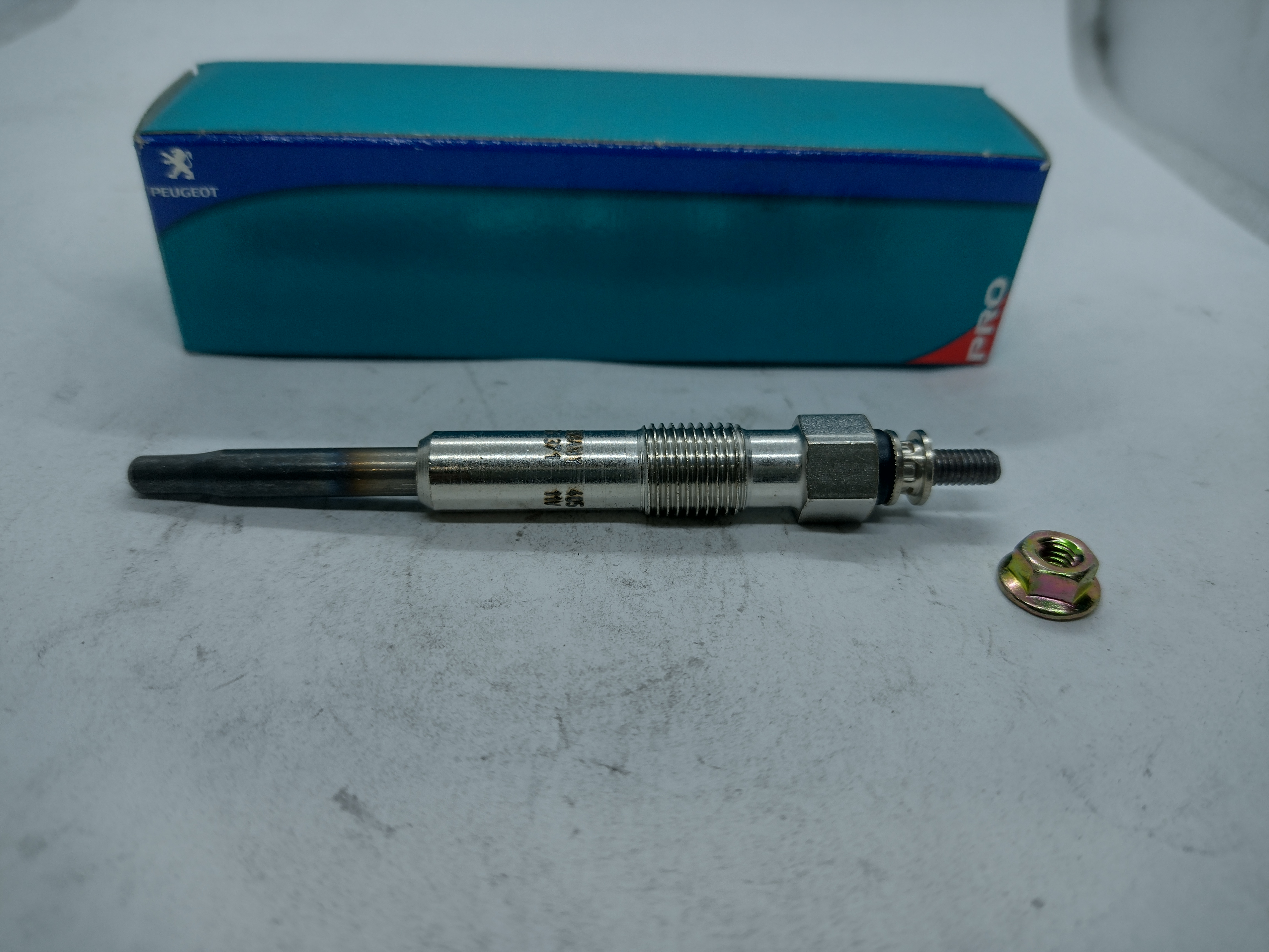 Peugeot Glühkerze 59622Y Beru 0 100 226 371 NEU NOS NEW Peugeot Glühkerze 59622Y Beru 0 100 226 371 NEU NOS NEW