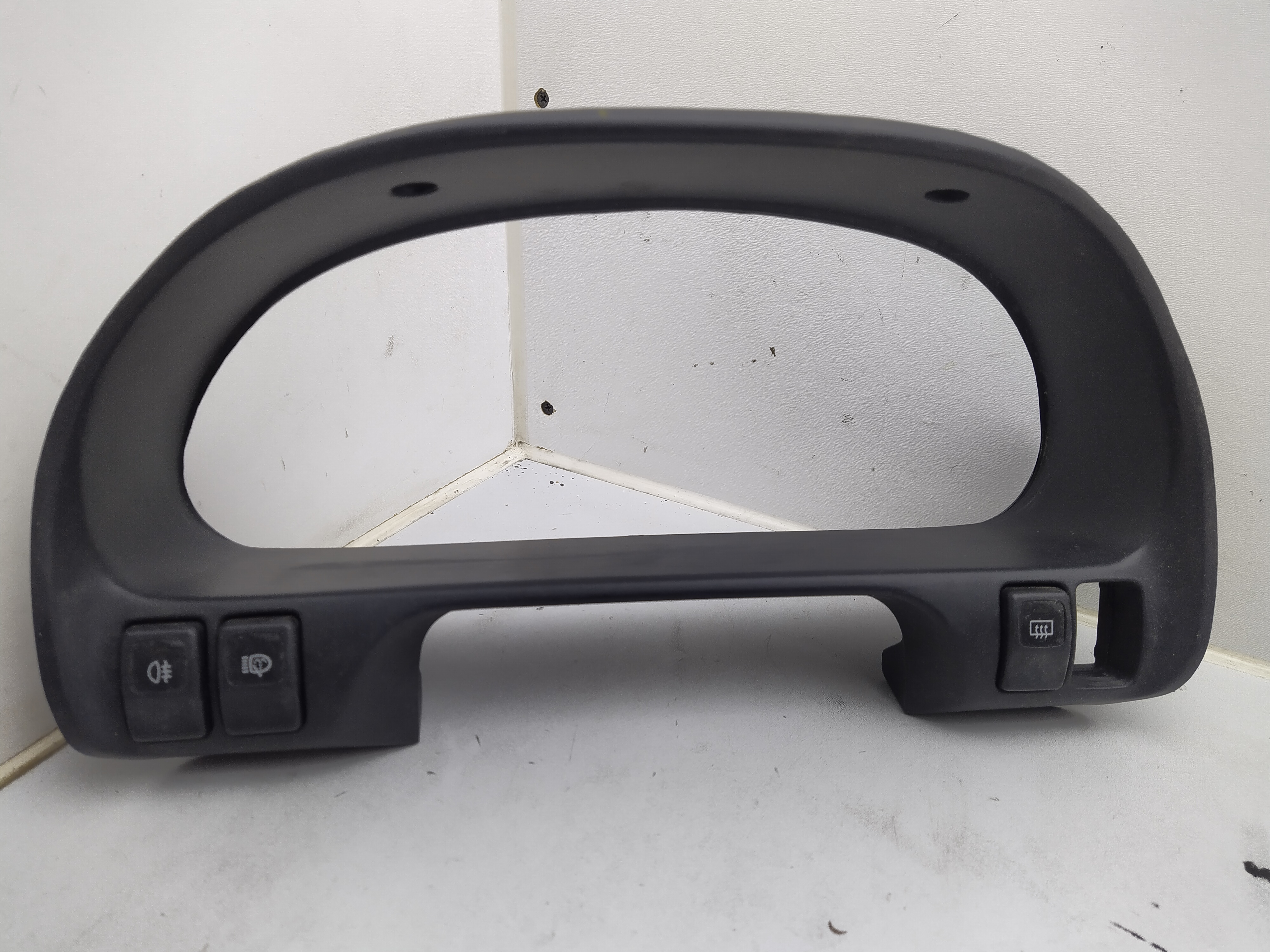 Subaru Legacy 2 BD BG Tachblende mit Schalter Nebelschluss Scheinwerferreinigung Heckscheibenheizung Subaru Legacy 2 BD BG Tachblende mit Schalter Nebelschluss Scheinwerferreinigung Heckscheibenheizung