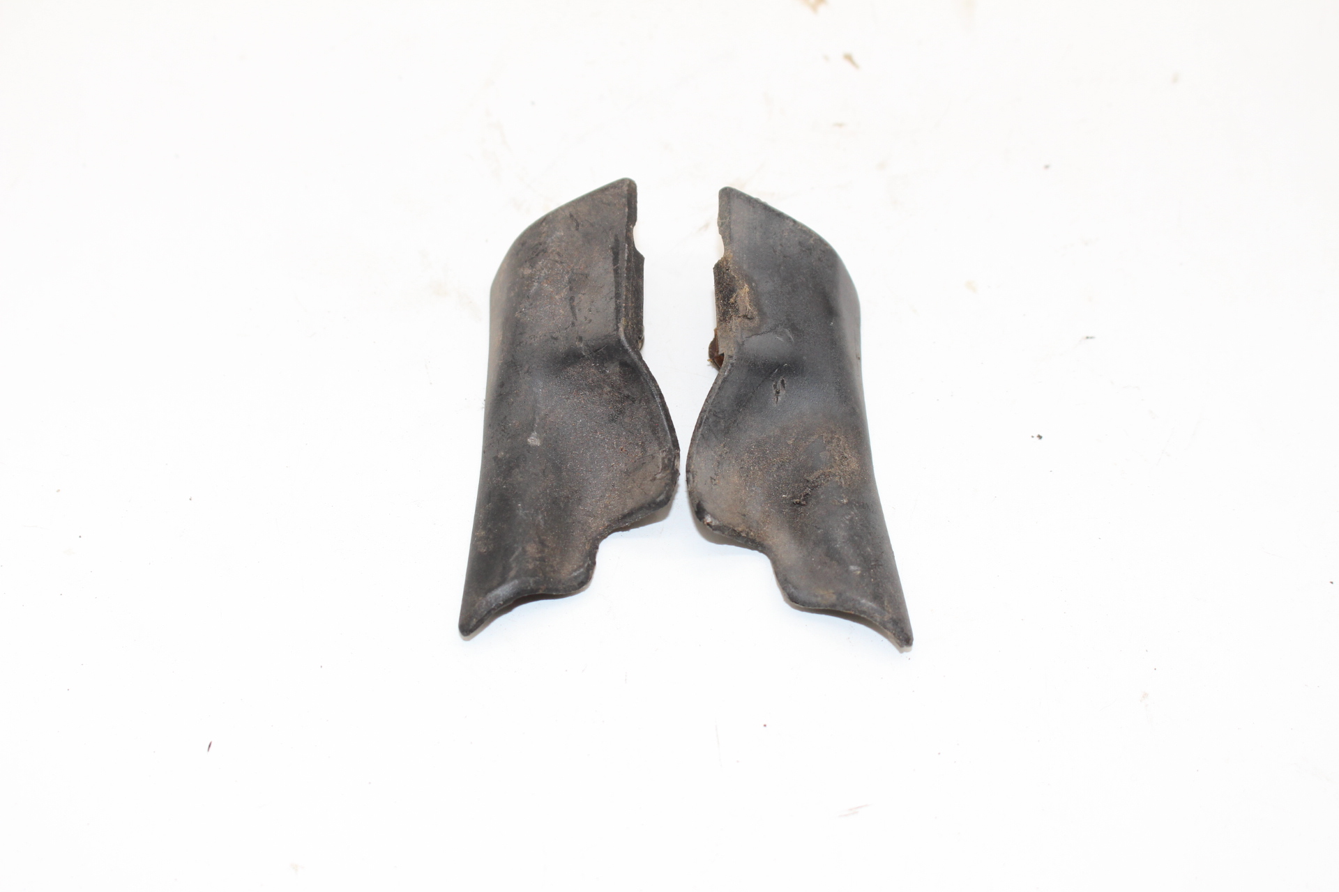 Satz Motorhauben-Scharnier Abdeckungen für Subaru Impreza GC / GF 1992–2000