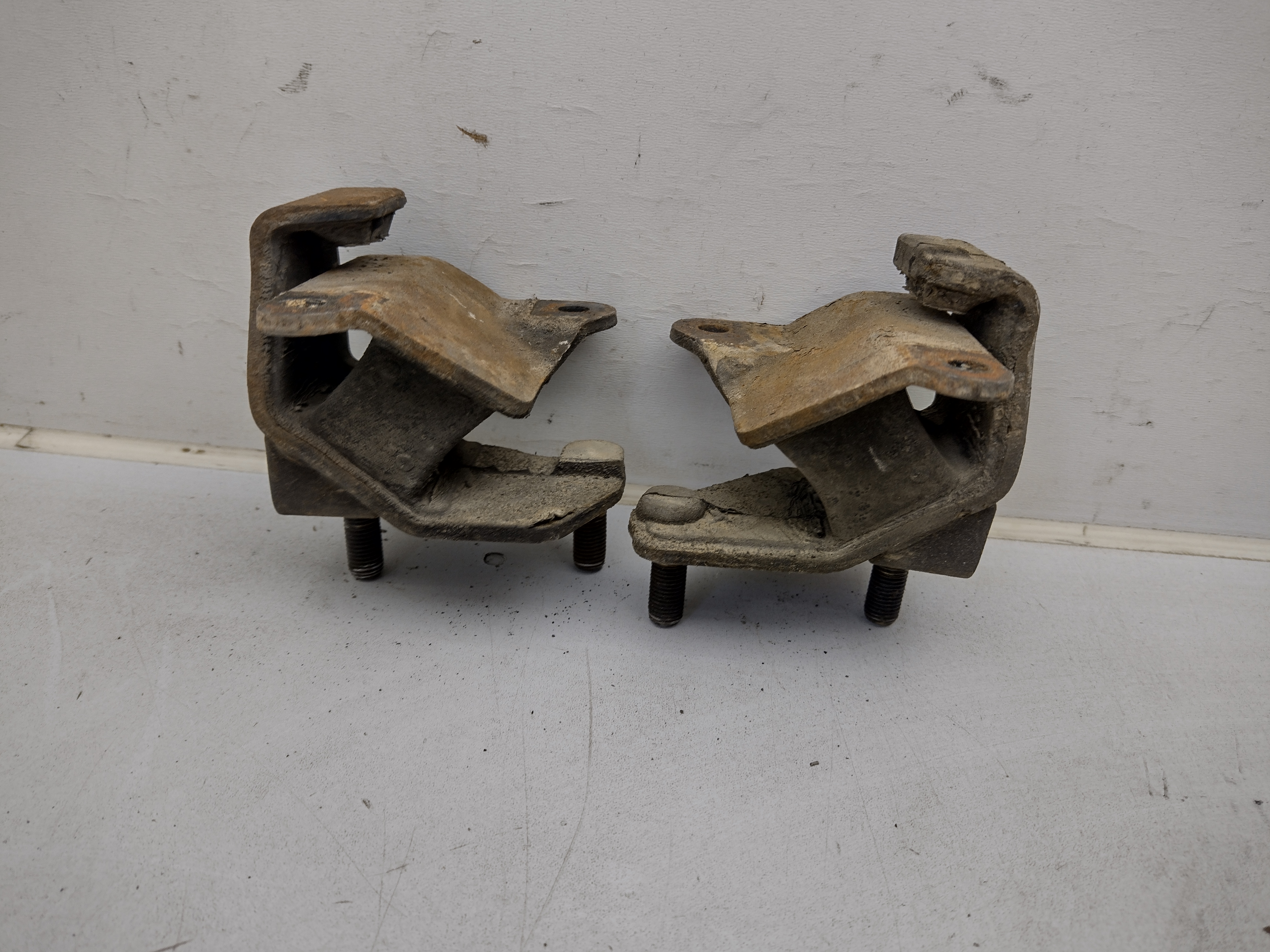Getriebelager für Subaru Impreza 93-06 Automatik Getriebelager für Subaru Impreza 93-06 Automatik