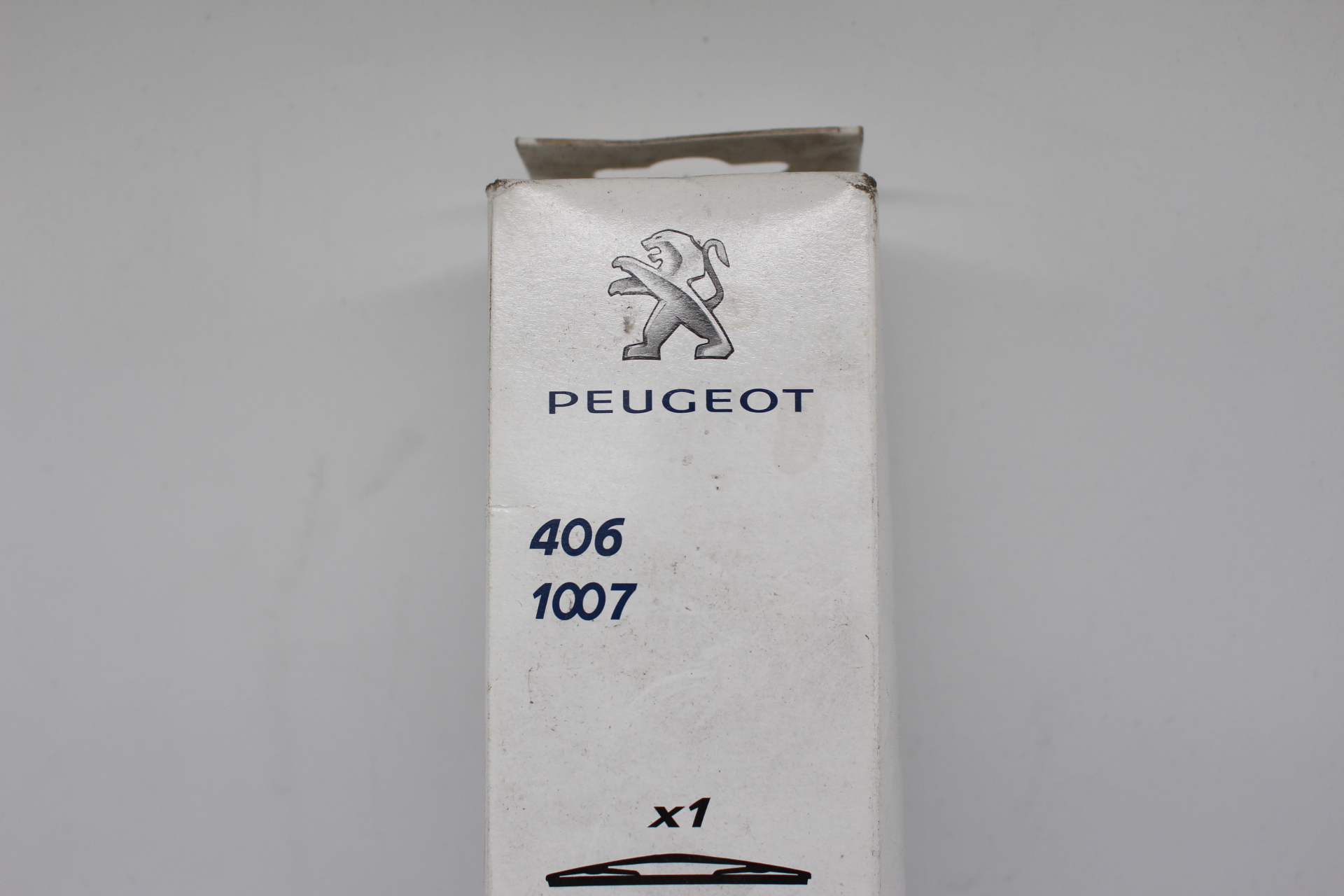 Peugeot / Citroen Wischerblatt 60cm links mit Spoiler 6426FR NEU NOS NEW OEM