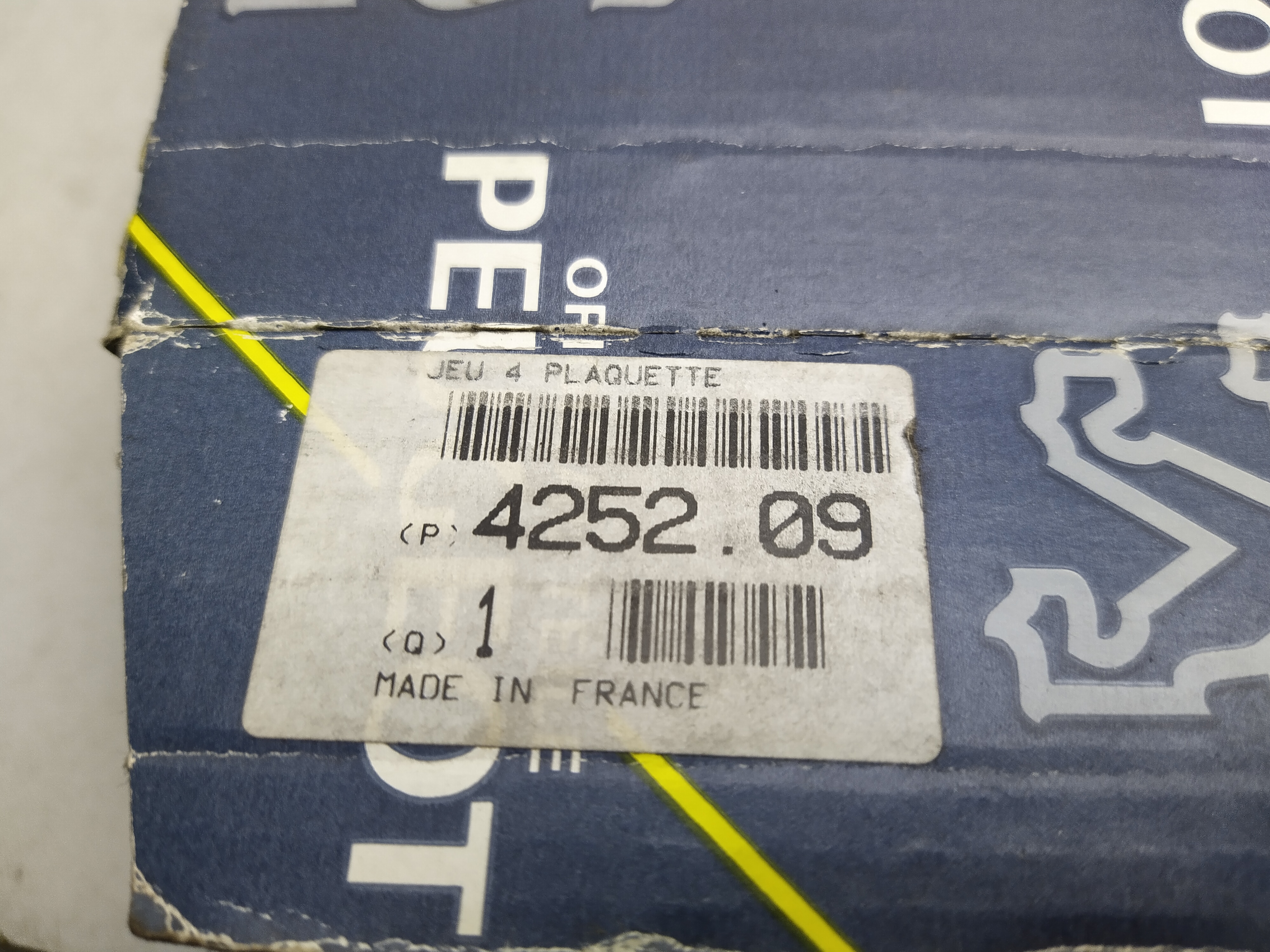 Peugeot 206 306  Bremsbelagsatz Bremsbeläge vorne 425209 NEU NOS NEW