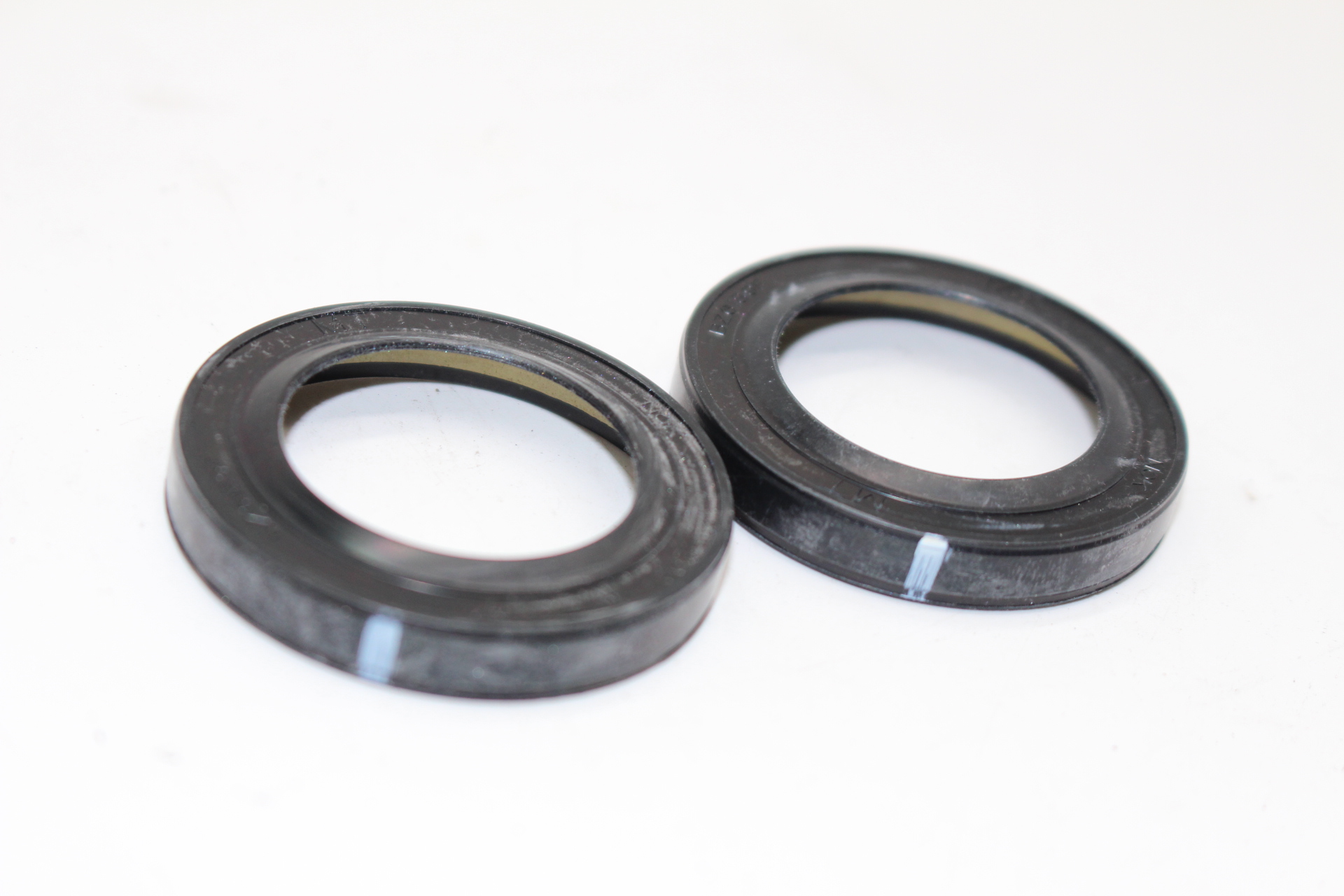Simmerringe 28096AC010 OIL SEAL D/R SFT MT für Subaru