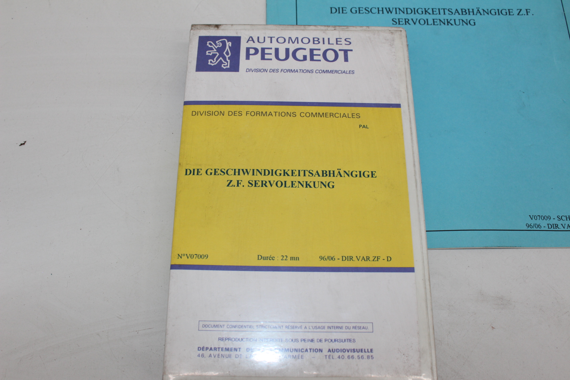 Peugeot Lehrvideokassette – DIE GESCHWINDIGKEITSABHÄNGIGE Z.F. SERVOLENKUNG