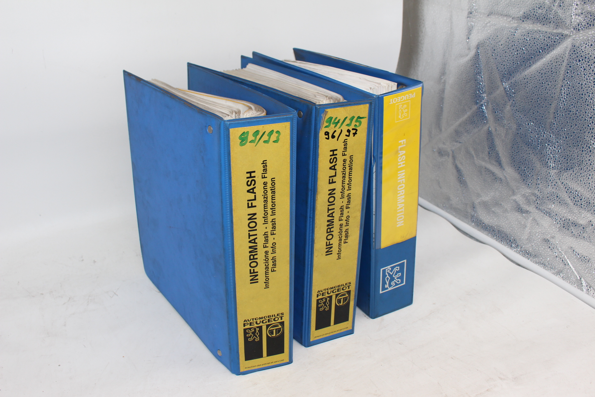 Original Peugeot Ordner „INFOMATIONS FLASH“ ab 89 bis 03 Sammlung RAR selten