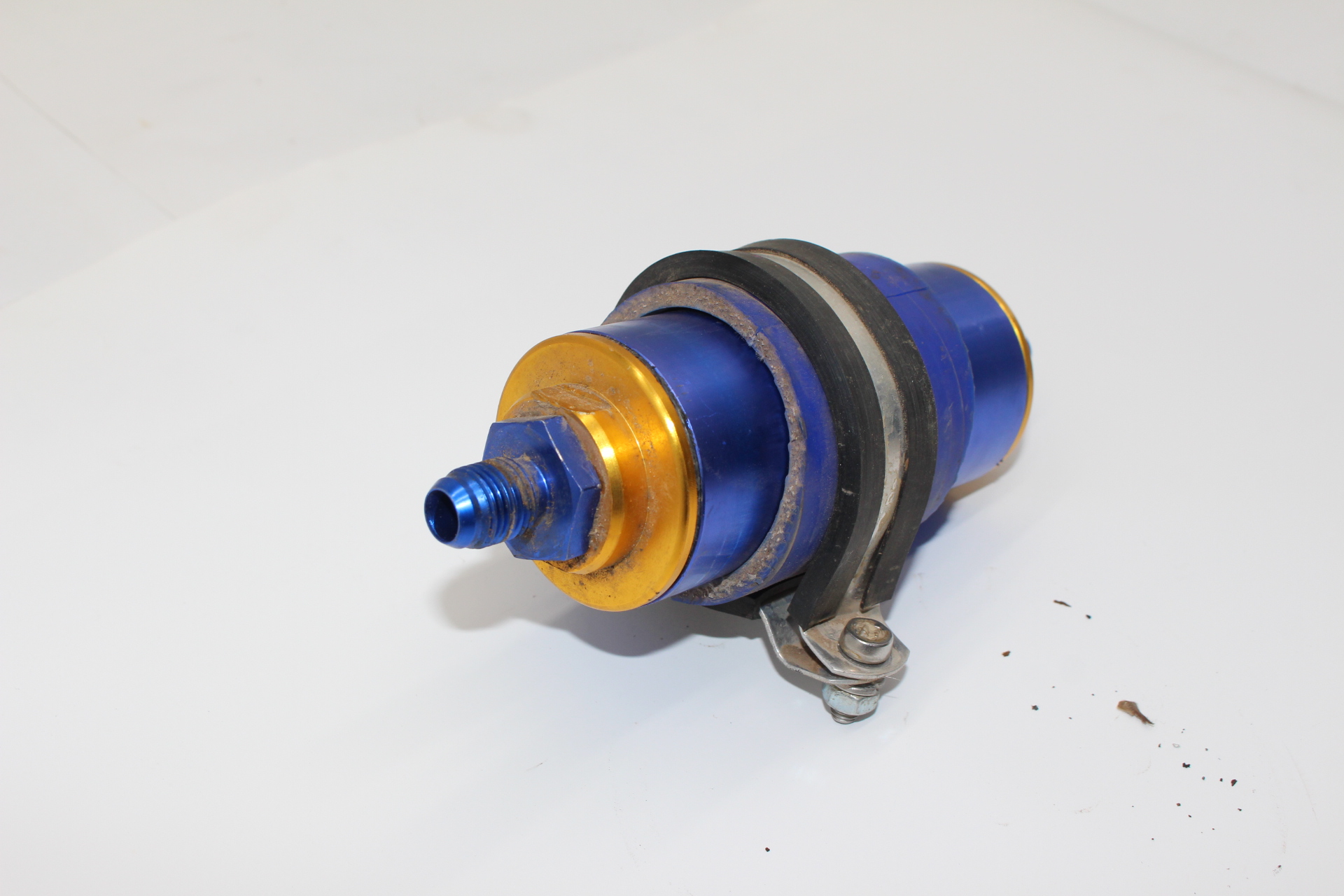 Motorsport Benzinfilter Kraftstoffilter mit Dash 6 AN6 Anschlüssen und Halter
