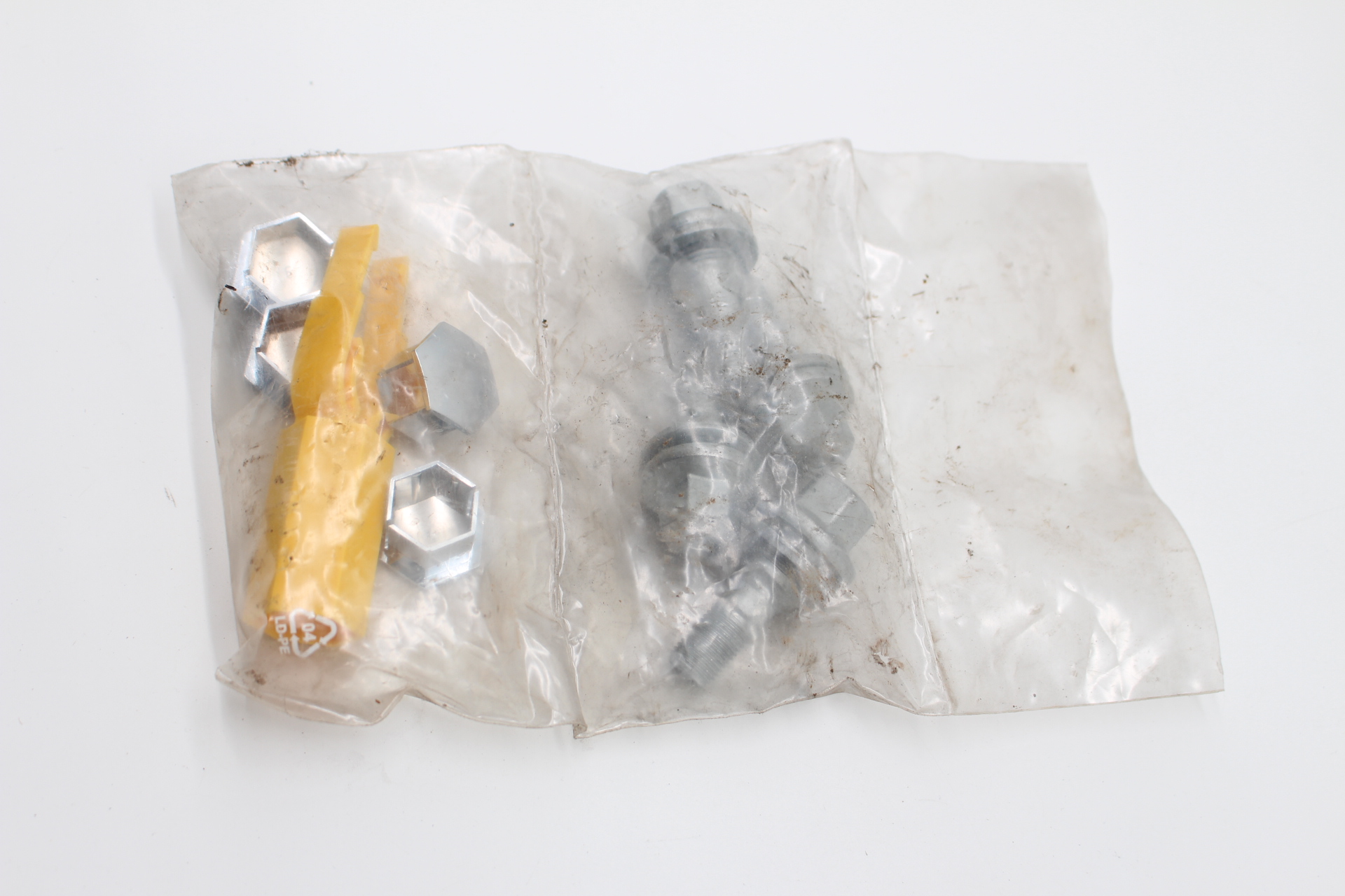 Peugeot / Citroen Satz Radschrauben NEU NOS NEW OEM 