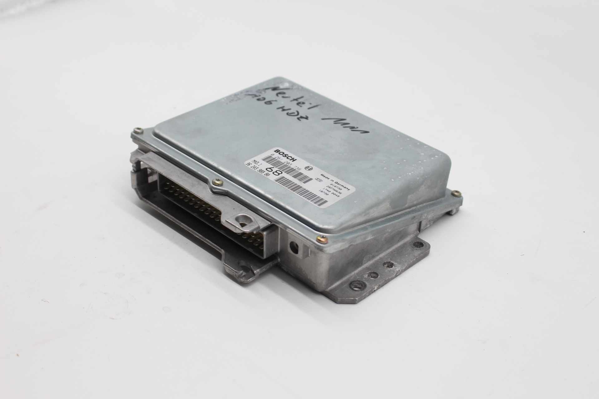 Peugeot 106 II 1.1 XN,XR Steuergerät ECU 1929FG Bosch 0261203736  NEU NOS NEW OEM