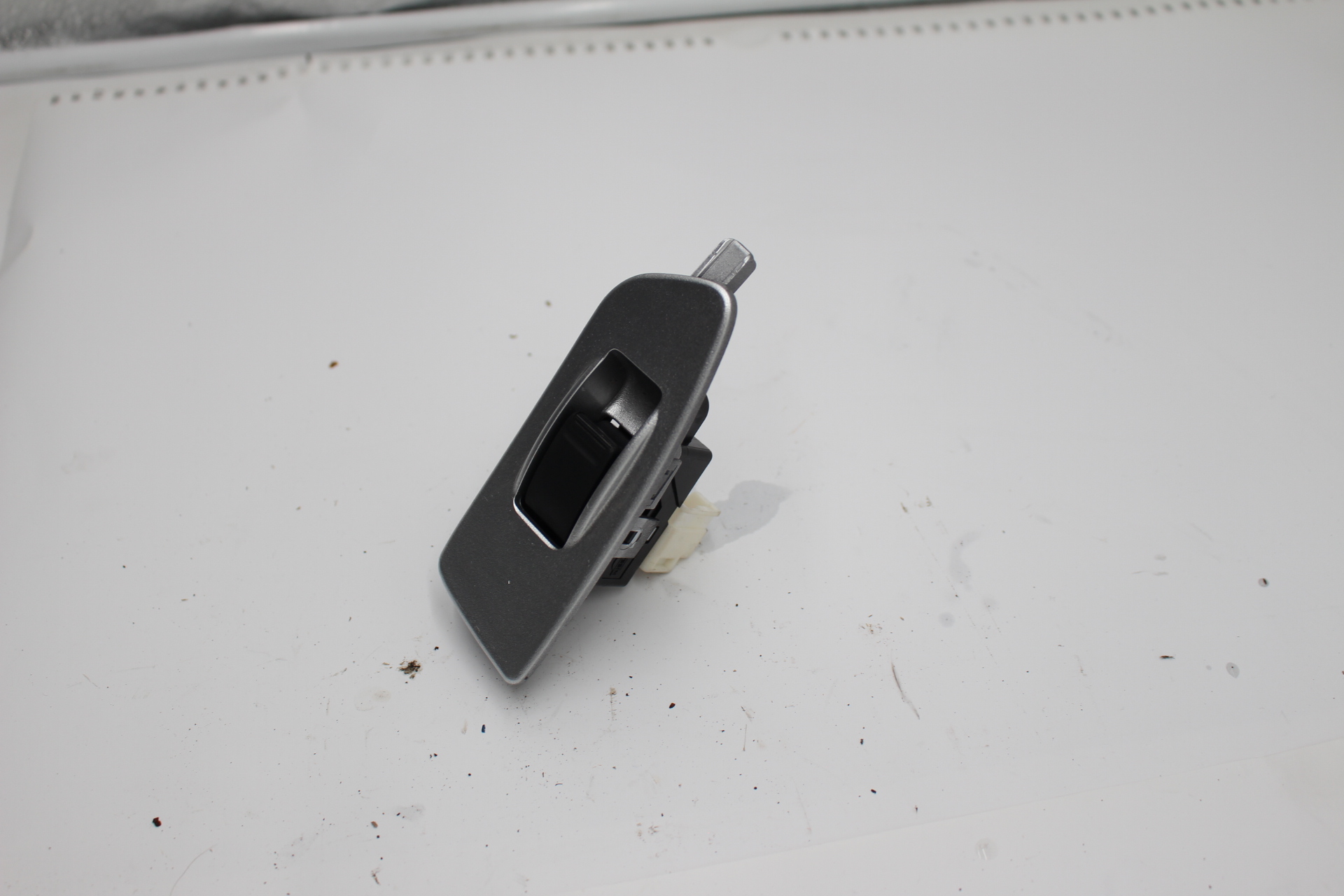 Fensterheber Schalter hinten links silber für Subaru Impreza WRX GD GG 01-04 RHD