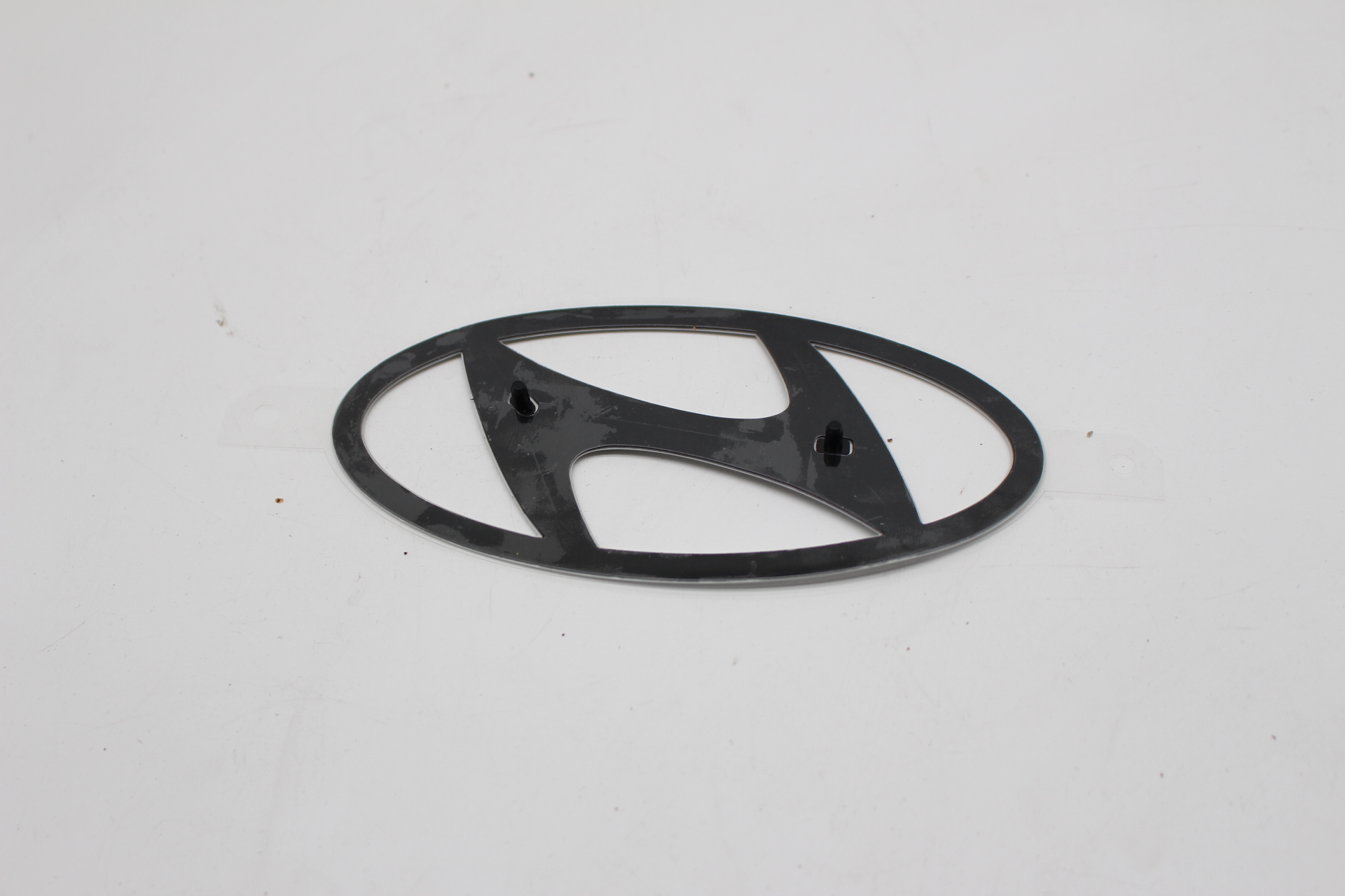 Hyundai IONIQ 6 Stoßstangen Emblem Silber 86305KL200