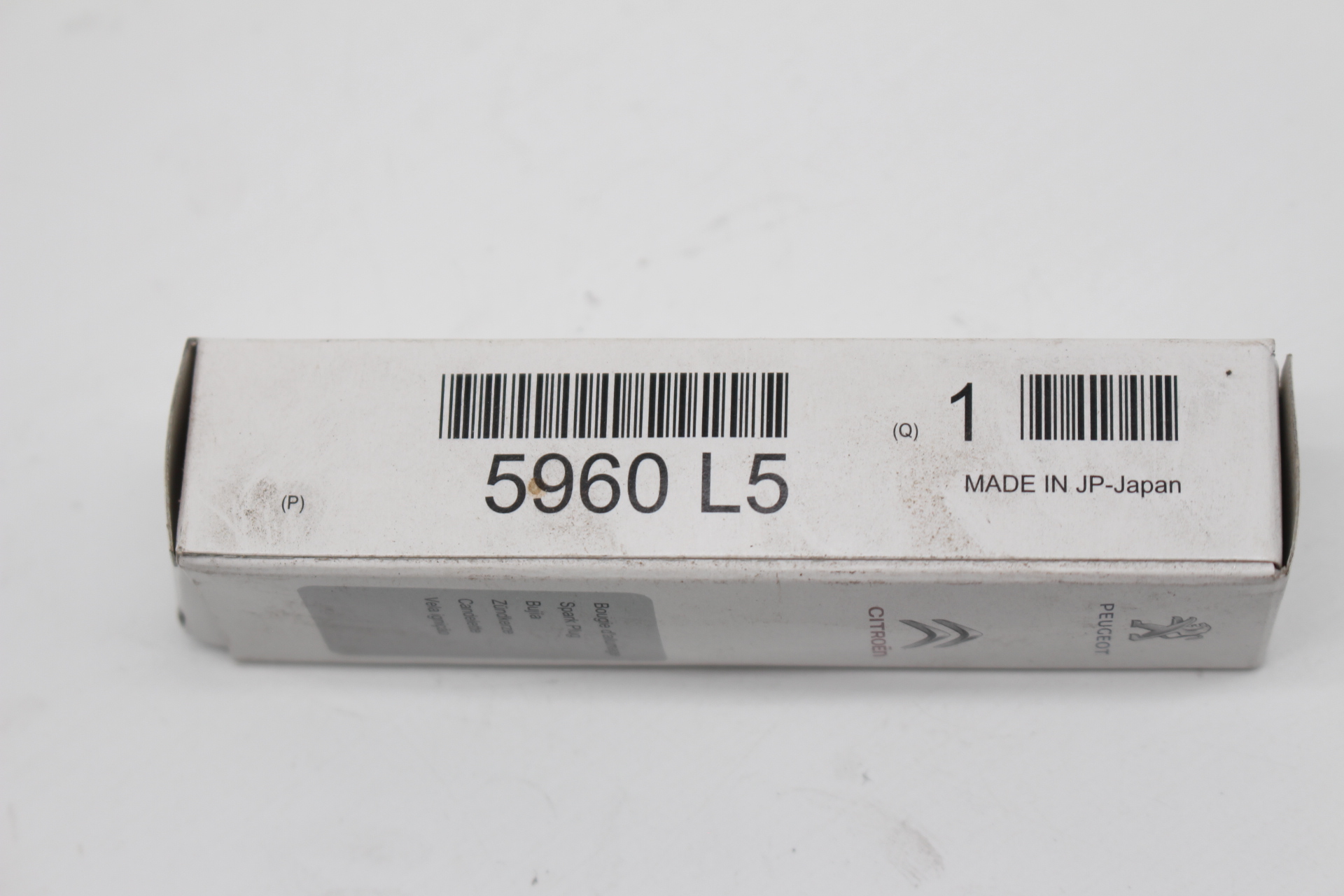 Citroen / Peugeot Zündkerze 5960L5 NGK ILZKBR7B8DG NEU NOS NEW