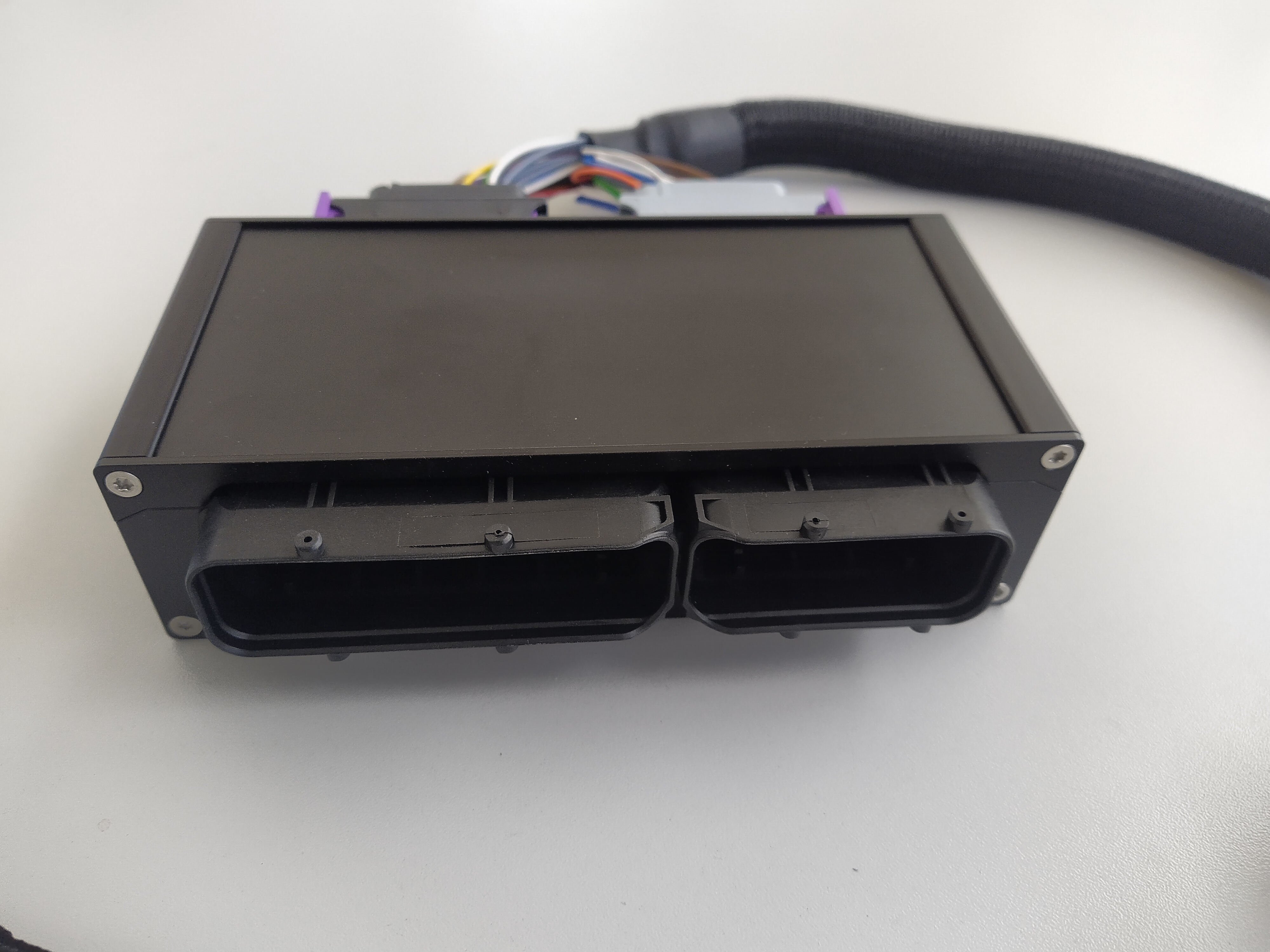 AUDI 1.8T BAM AMK 225 PS Plug&Play-Adapter mit DBW Modul Ecumaster EMU classic AUDI 1.8T BAM AMK 225 PS Plug&Play-Adapter mit DBW Modul Ecumaster EMU classic