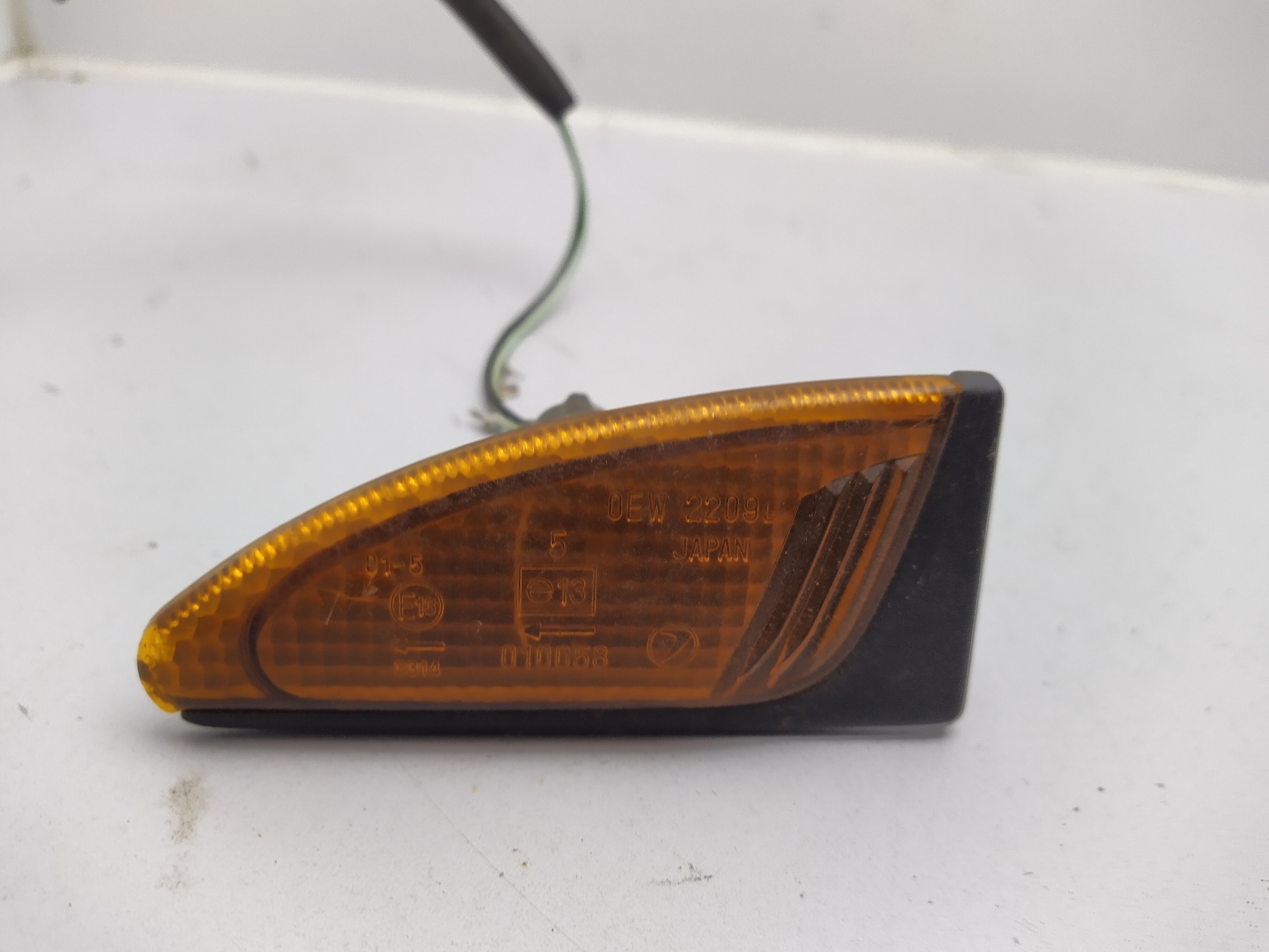 Linker Seitenblinker für Subaru Legacy 2 BD BG Outback 94-98 Linker Seitenblinker für Subaru Legacy 2 BD BG Outback 94-98