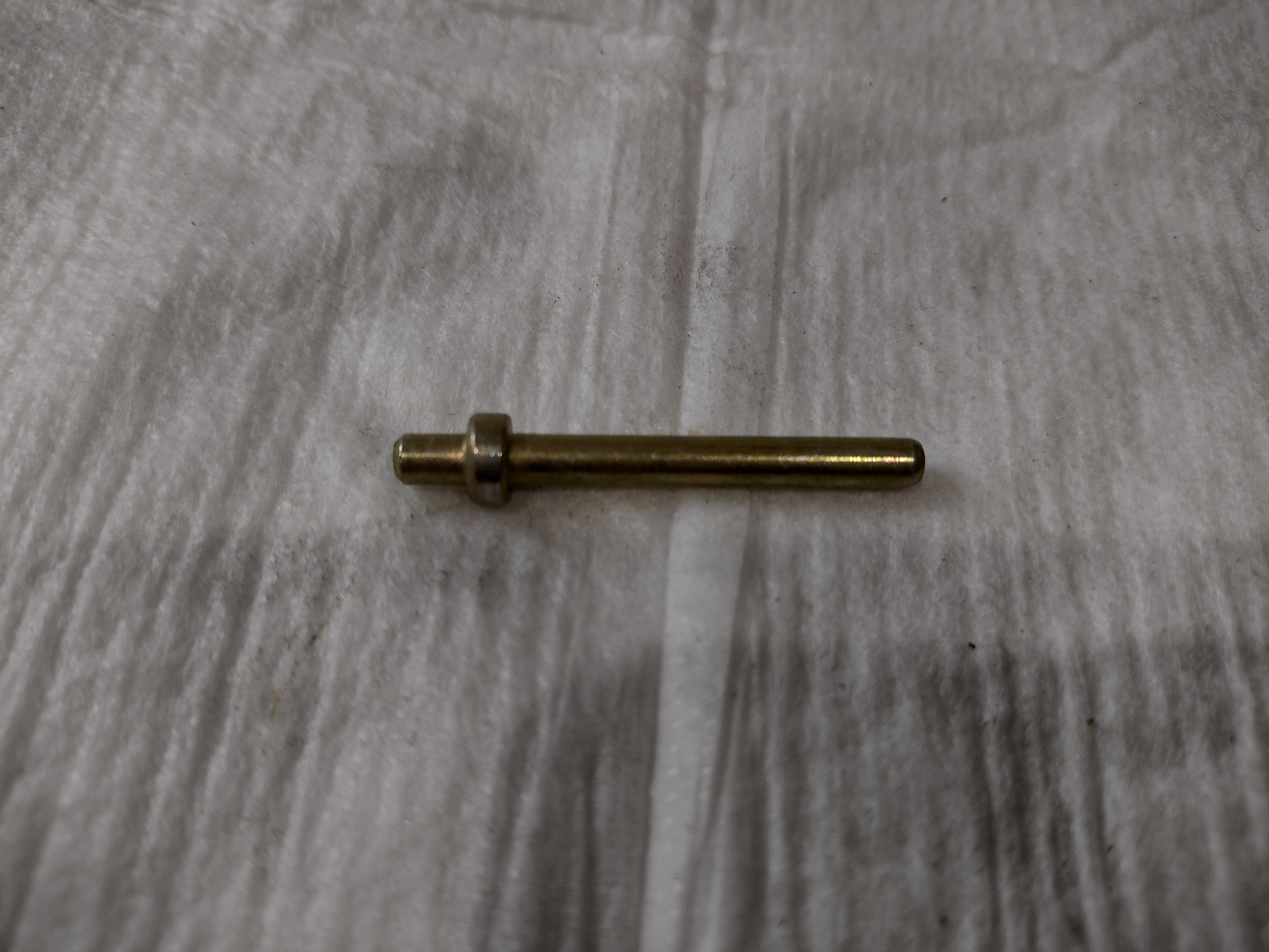 Peugeot / Citroen BÜCHSEBOLZEN 463708 NEU NOS NEW Peugeot / Citroen BÜCHSEBOLZEN 463708 NEU NOS NEW