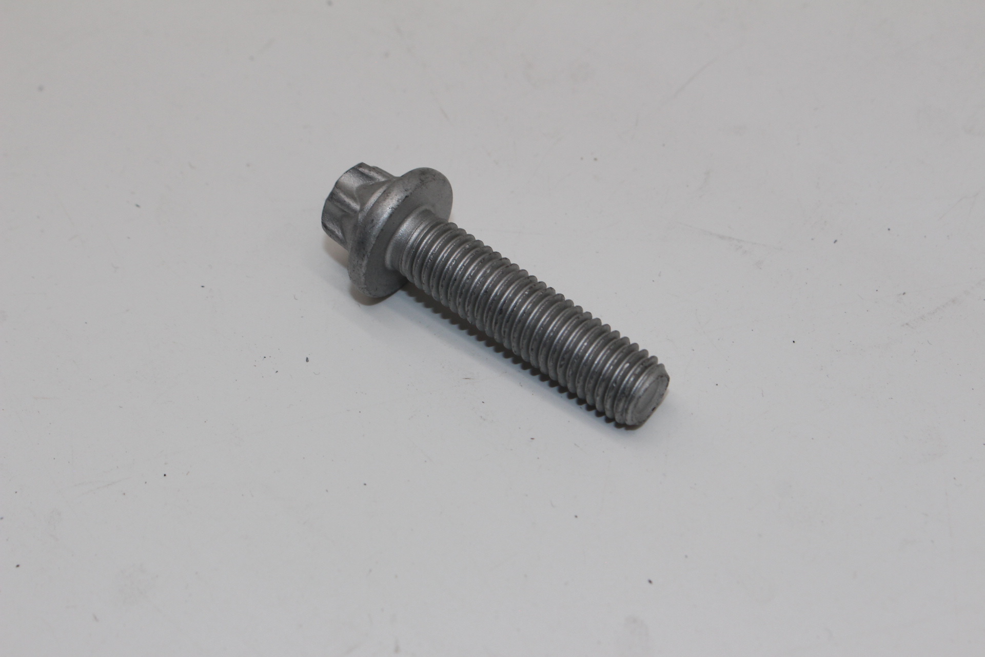 Schraube 0950910004 für SUBARU
