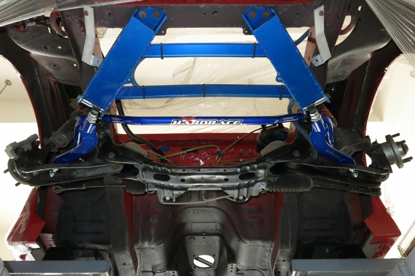 Hardrace High Angle Zugstrebe vorne für Nissan 240SX / SILVIA 5. S13, Z 4. Z32