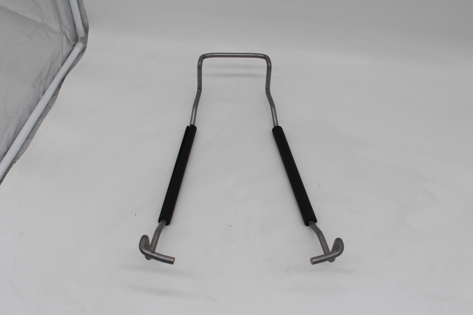 Peugeot 206 3-Türer oberer Halter für Notrad 7603J6 NEU NOS NEW