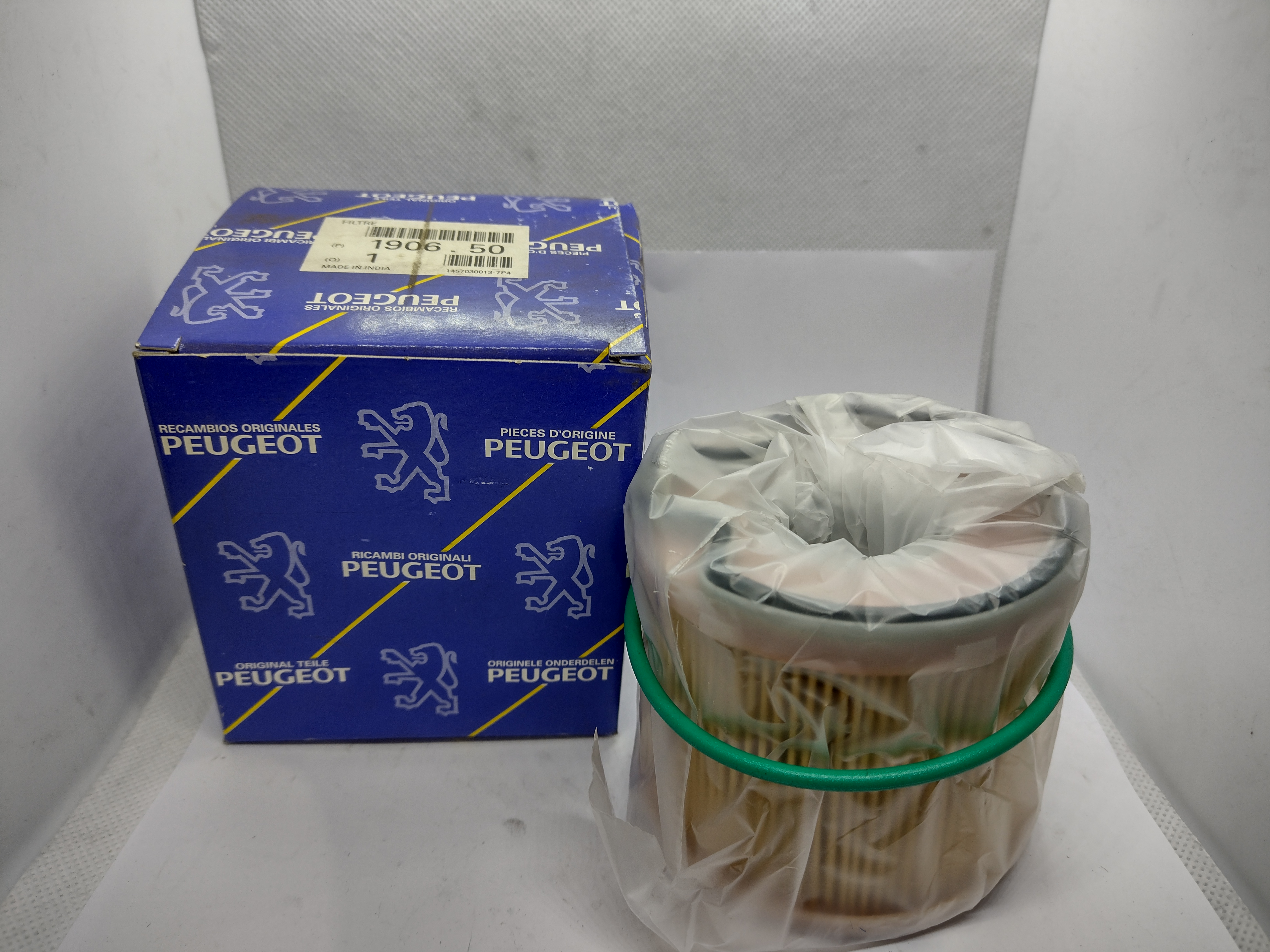 Original Peugeot FILTER EINSATZ Kraftstofffilter Dieselfilter 190650 NEU NOS NEW Original Peugeot FILTER EINSATZ Kraftstofffilter Dieselfilter 190650 NEU NOS NEW