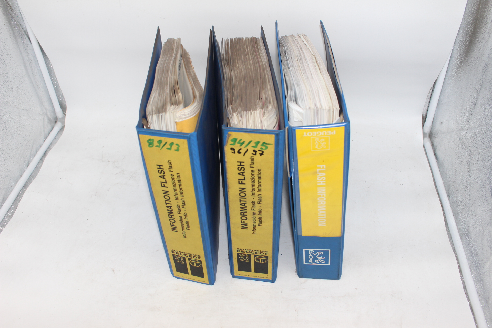Original Peugeot Ordner „INFOMATIONS FLASH“ ab 89 bis 03 Sammlung RAR selten