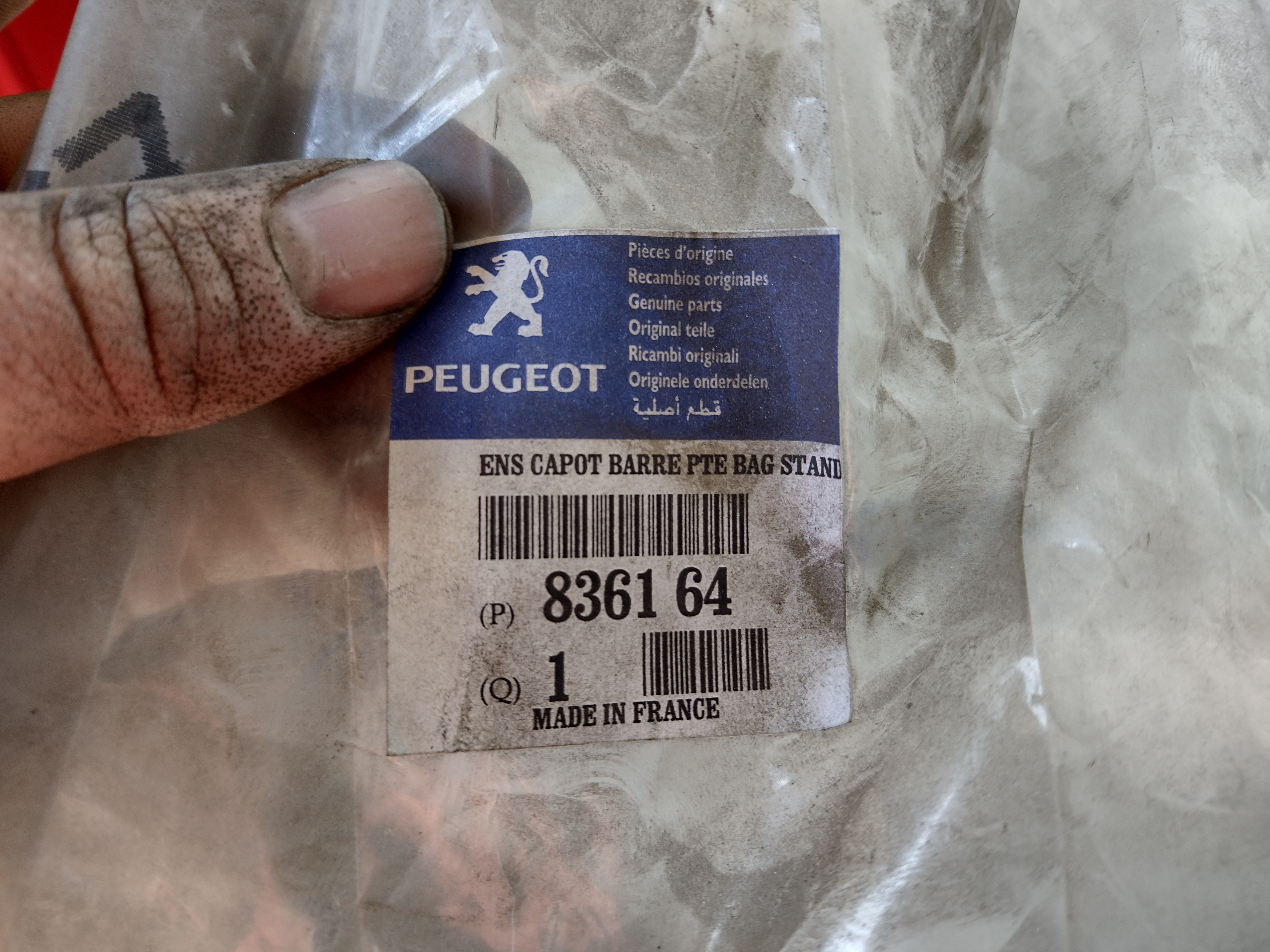 Peugeot / Citroen Abdeckung Dachrehling 836164 NOS NEW OEM