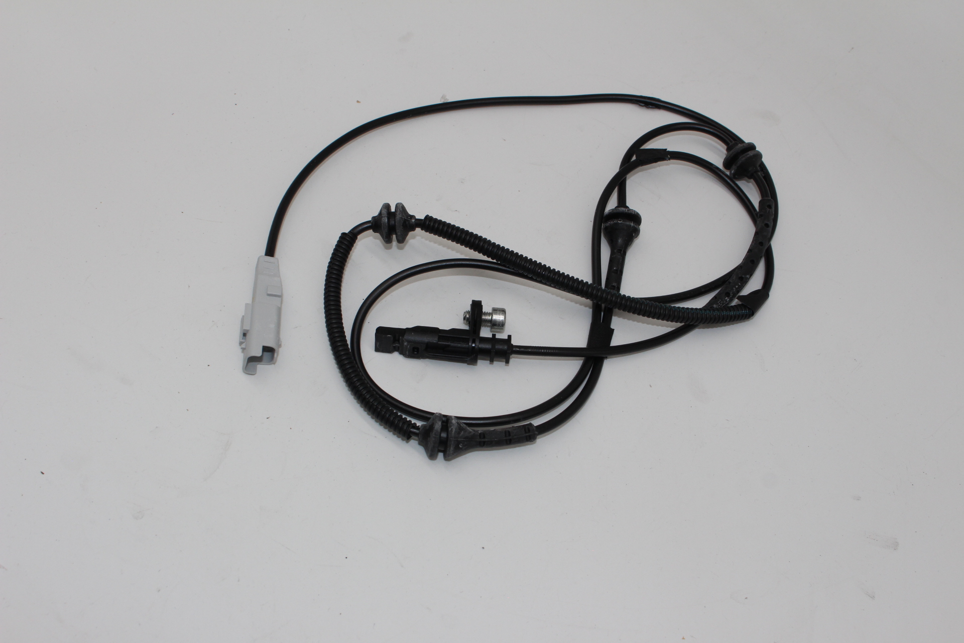 ABS-Sensor hinten 4545H6 Peugeot 407 / Citroen C5  NEU NOS NEW