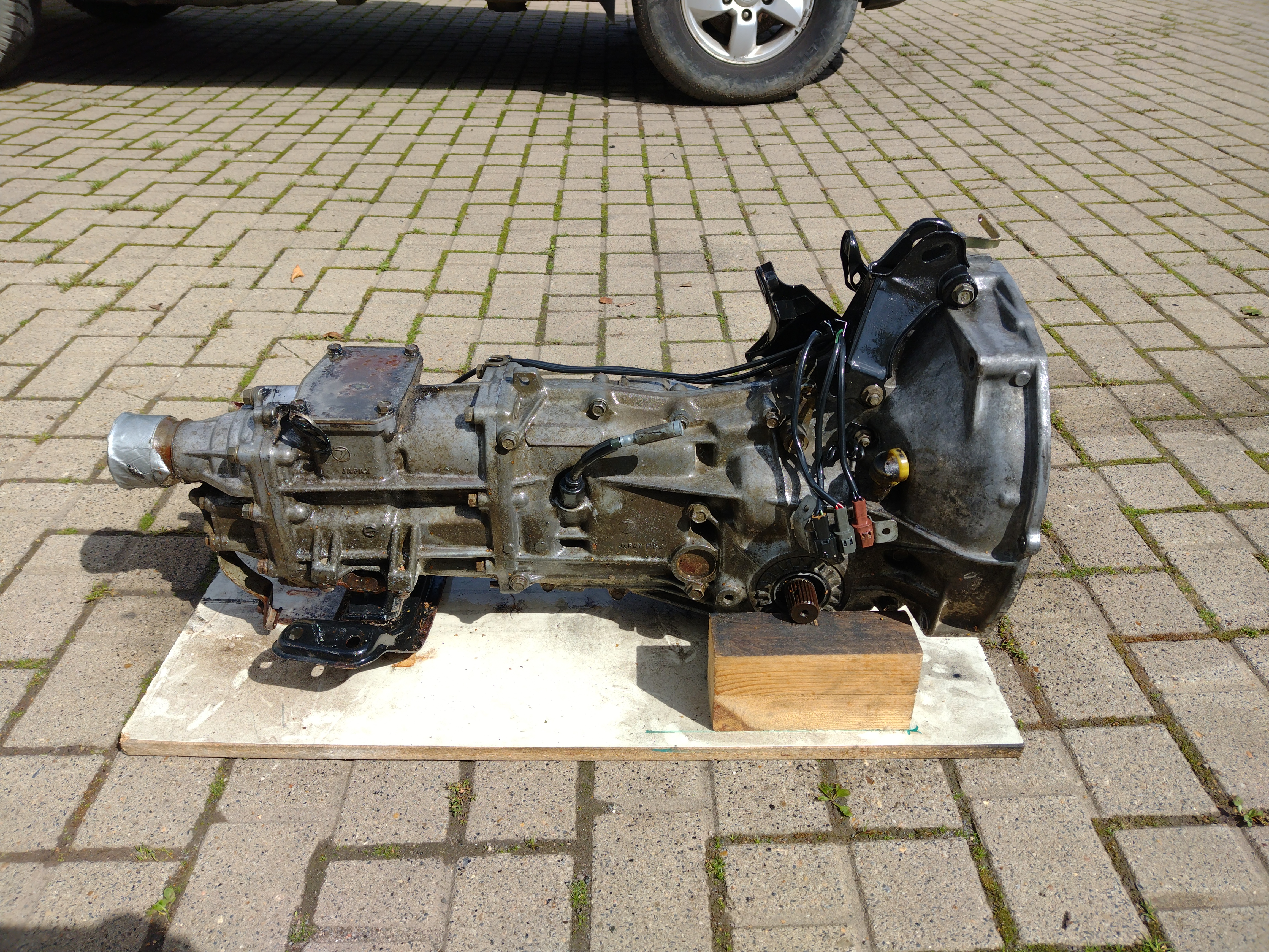 Allrad Schaltgetriebe mit Untersetzung TY752XY3BA für Subaru Impreza GF 1.8 Allrad Schaltgetriebe mit Untersetzung TY752XY3BA für Subaru Impreza GF 1.8