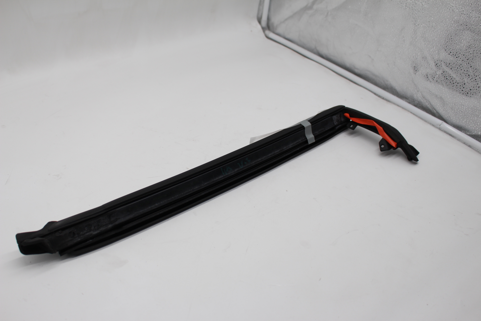 Peugeot / Citroen TÜRDICHTUNG 834639 NEU NOS NEW OEM