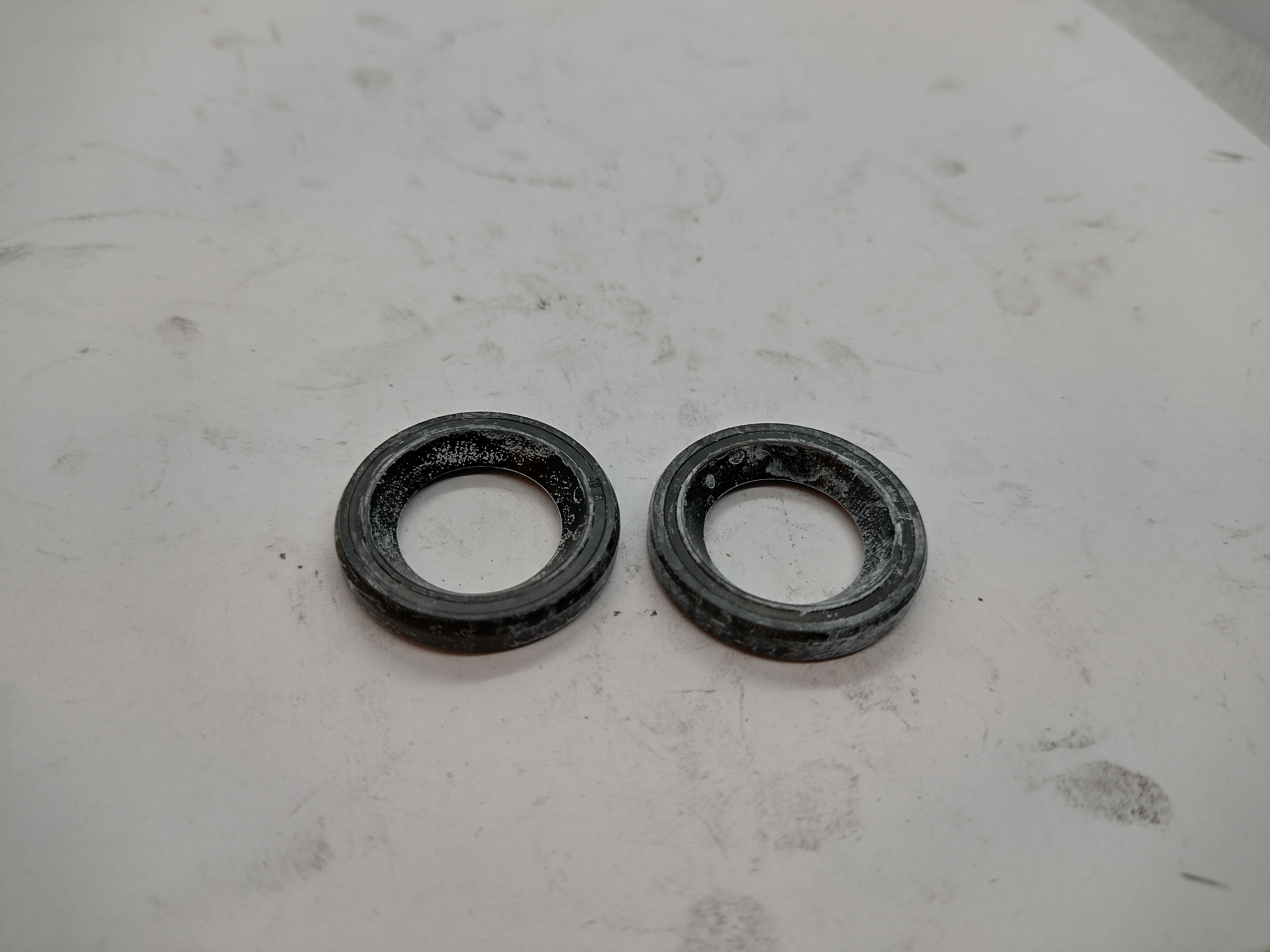 Peugeot / Citroen Dichtungssatz für Schaltgabel 210953 NEU NOS NEW OEM Peugeot / Citroen Dichtungssatz für Schaltgabel 210953 NEU NOS NEW OEM