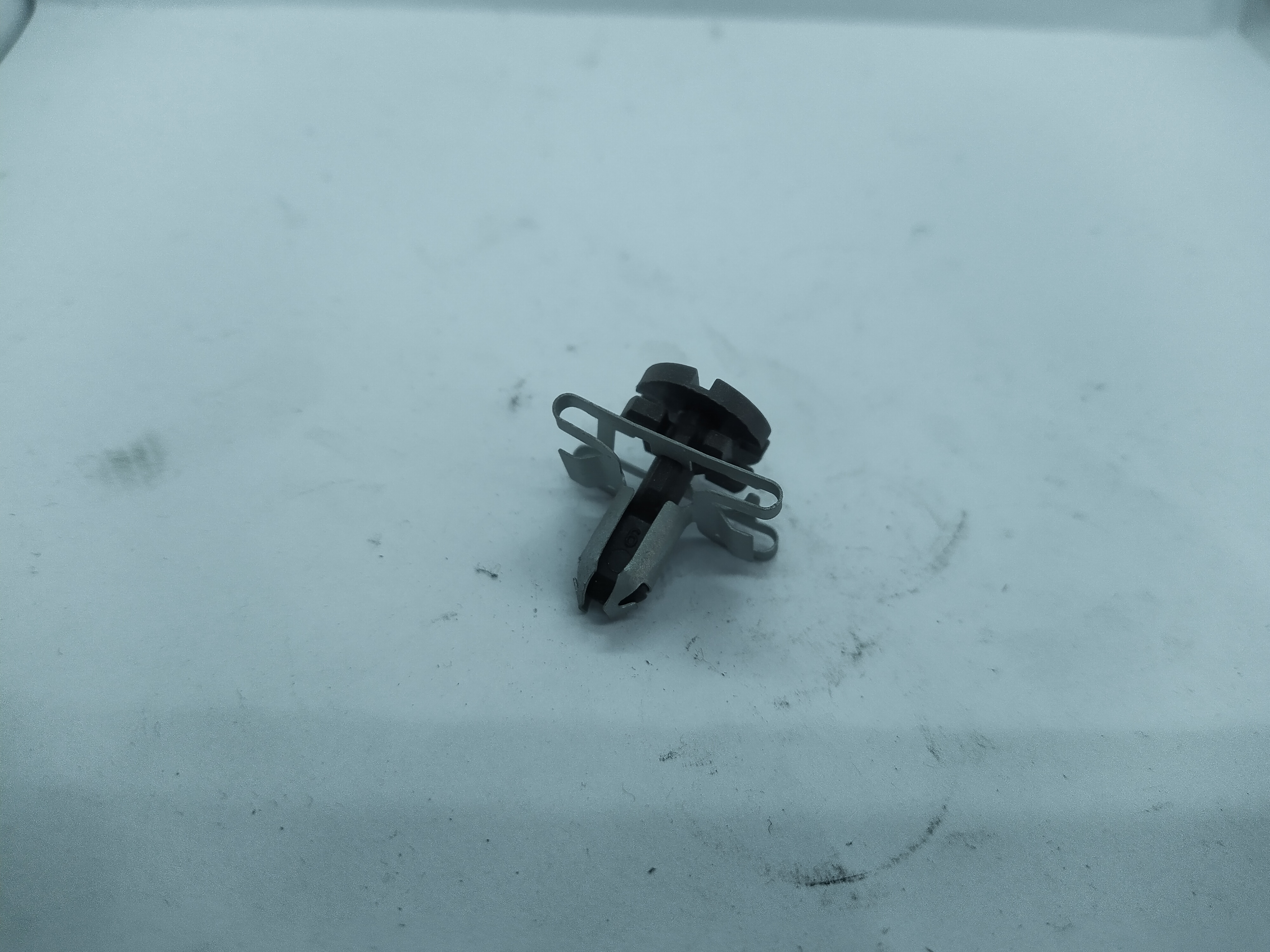Citroen / Peugeot Spreizniet 7013V8 NEU NOS Citroen / Peugeot Spreizniet 7013V8 NEU NOS