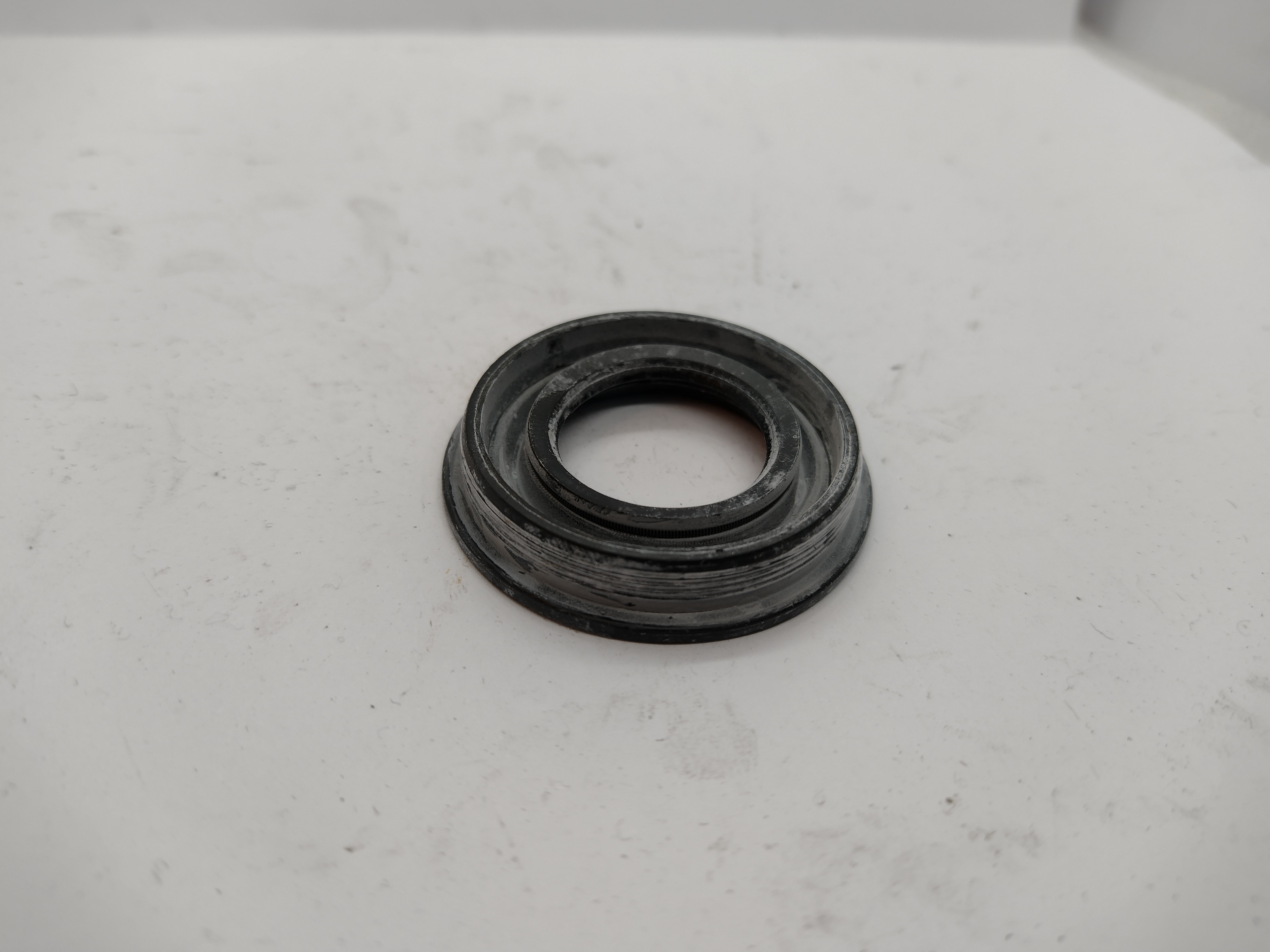 Peugeot / Citroen Dichtung, Einspritzdüse 198176 NEU NOS NEW OEM Peugeot / Citroen Dichtung, Einspritzdüse 198176 NEU NOS NEW OEM