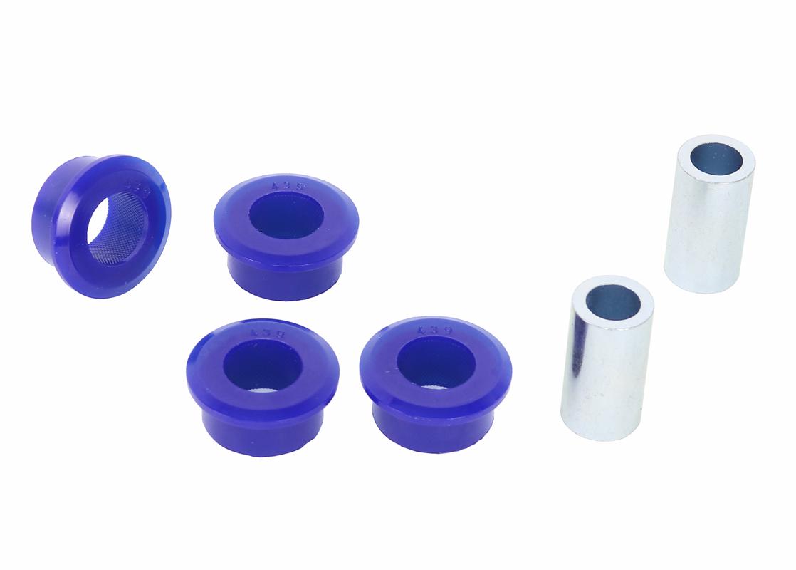 SuperPro Panhardstab Buchse Set für Toyota Land Cruiser 80/105
