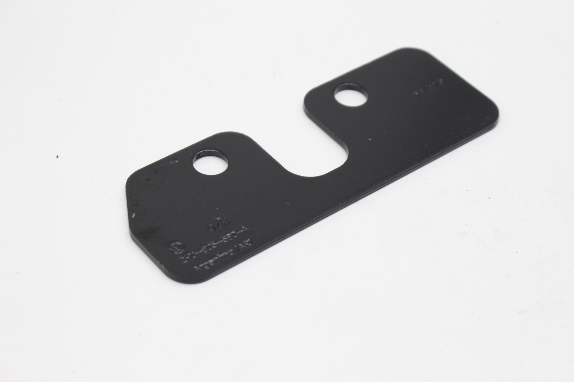 VW AMAROK FRONT FUSE PLATE 2H0805580A 2H0-805-580-A