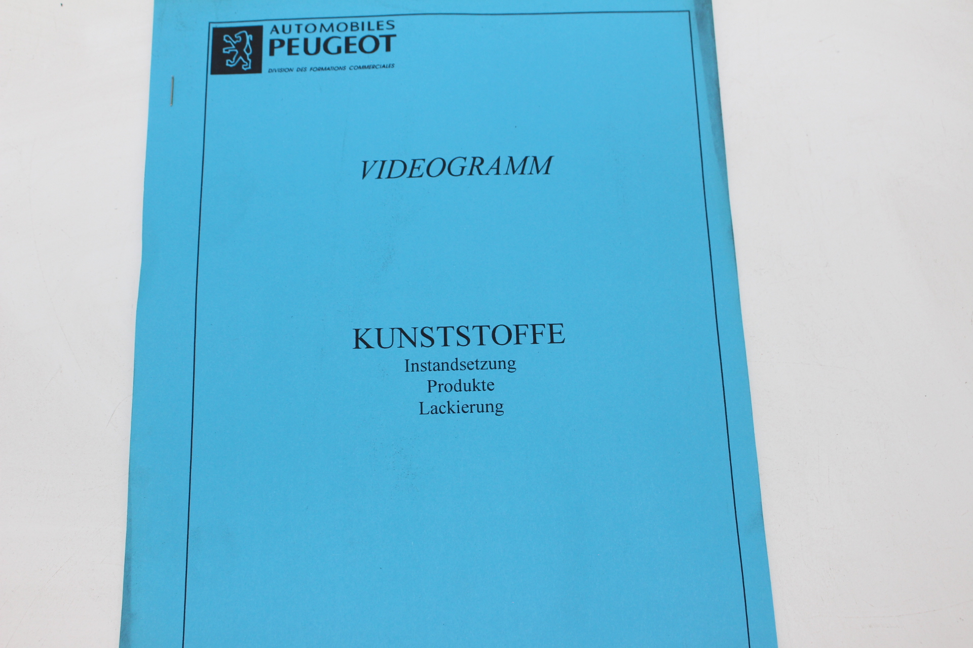 Peugeot Lehrvideokassette – KUNSTSTOFFE INSTANTSETZUNG, PRODUKTE UND LACKIERUNG