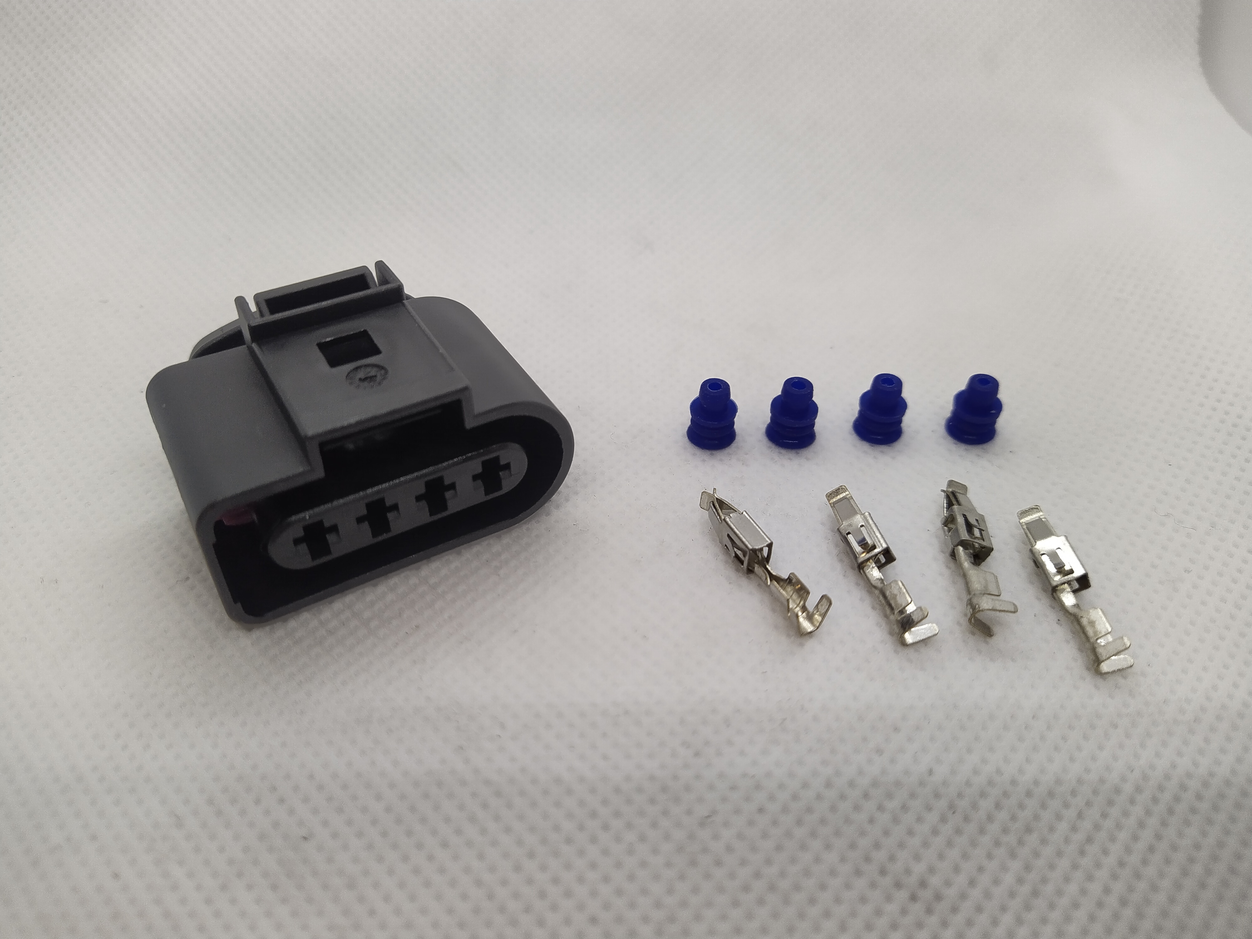 Stecker passend für TFSI Zündspule Stabzündspulen 1J0973724 Stecker passend für TFSI Zündspule Stabzündspulen 1J0973724