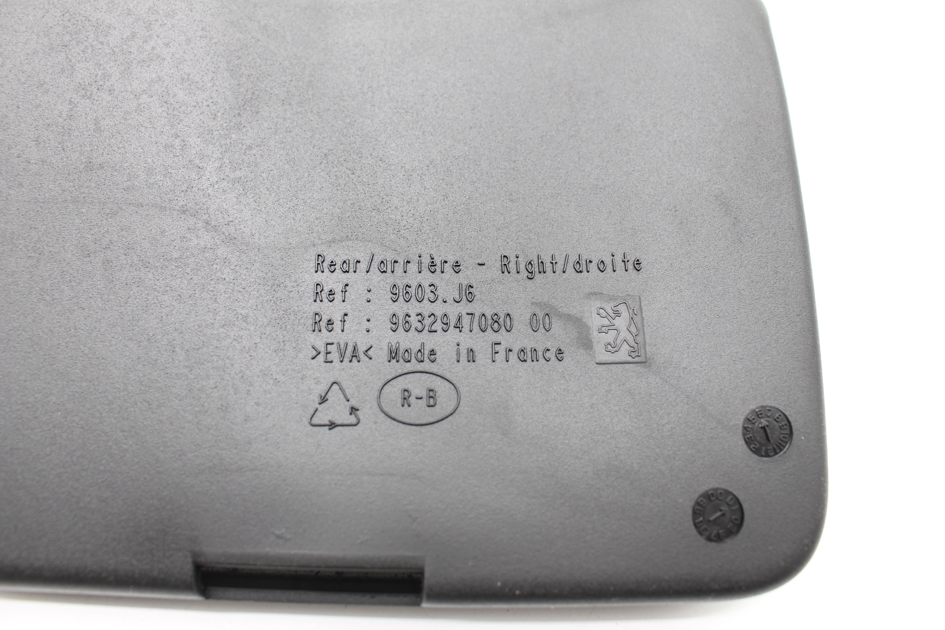 Peugeot 206 Schmutzfänger Mudflap Hinten Recht 8530P1 NEU NOS NEW OEM
