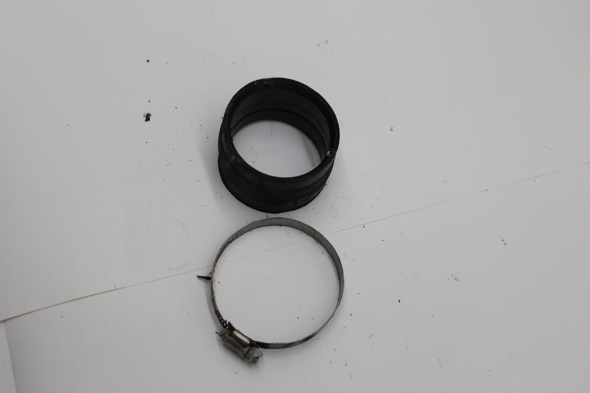 Schlauch zwischen Drosselklappe und LLK für Subaru Impreza WRX GD GG 01-04 RHD