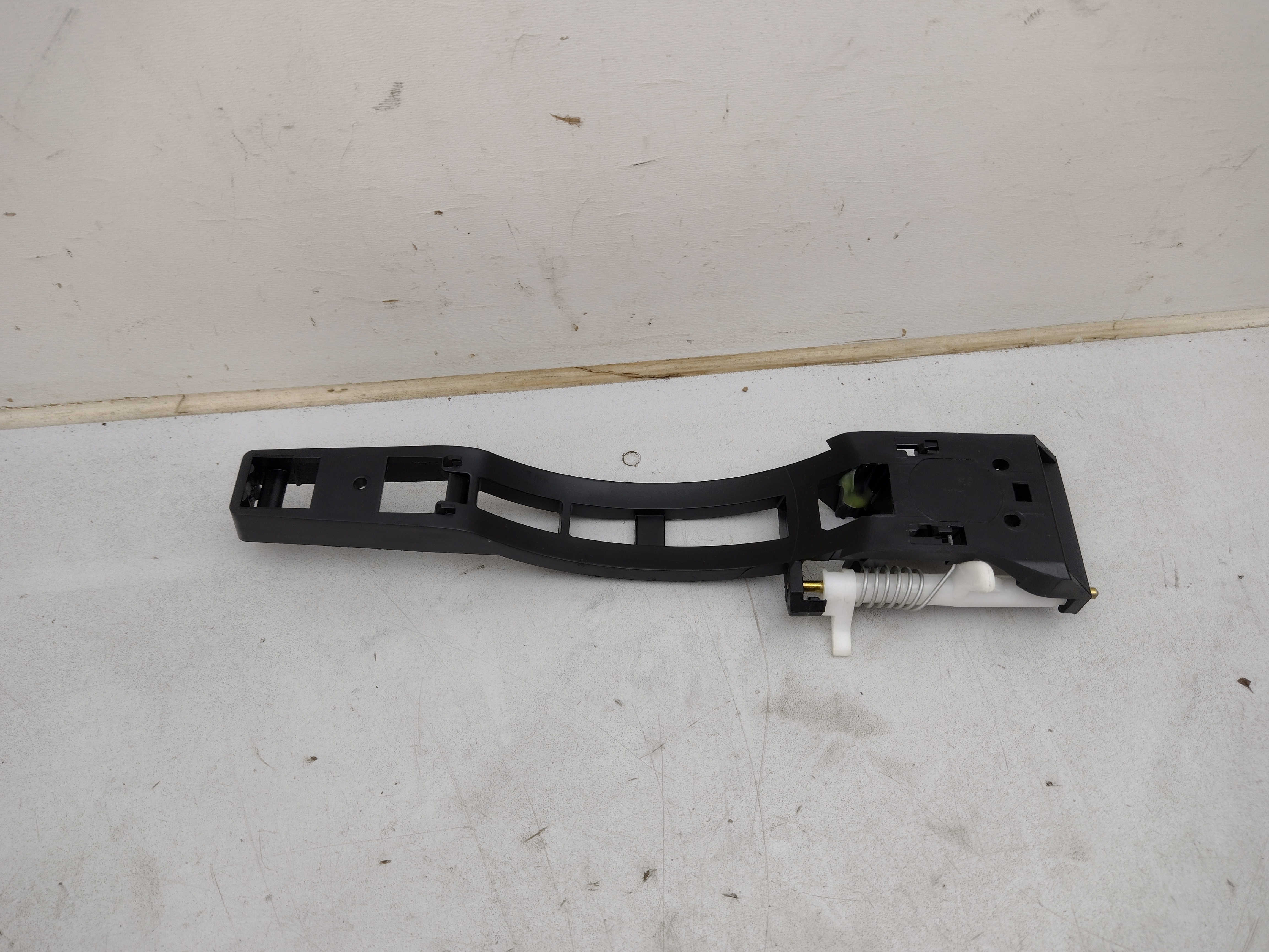 Peugeot 307 Türgriff hinten rechts 910934 NOS NEW OEM Peugeot 307 Türgriff hinten rechts 910934 NOS NEW OEM