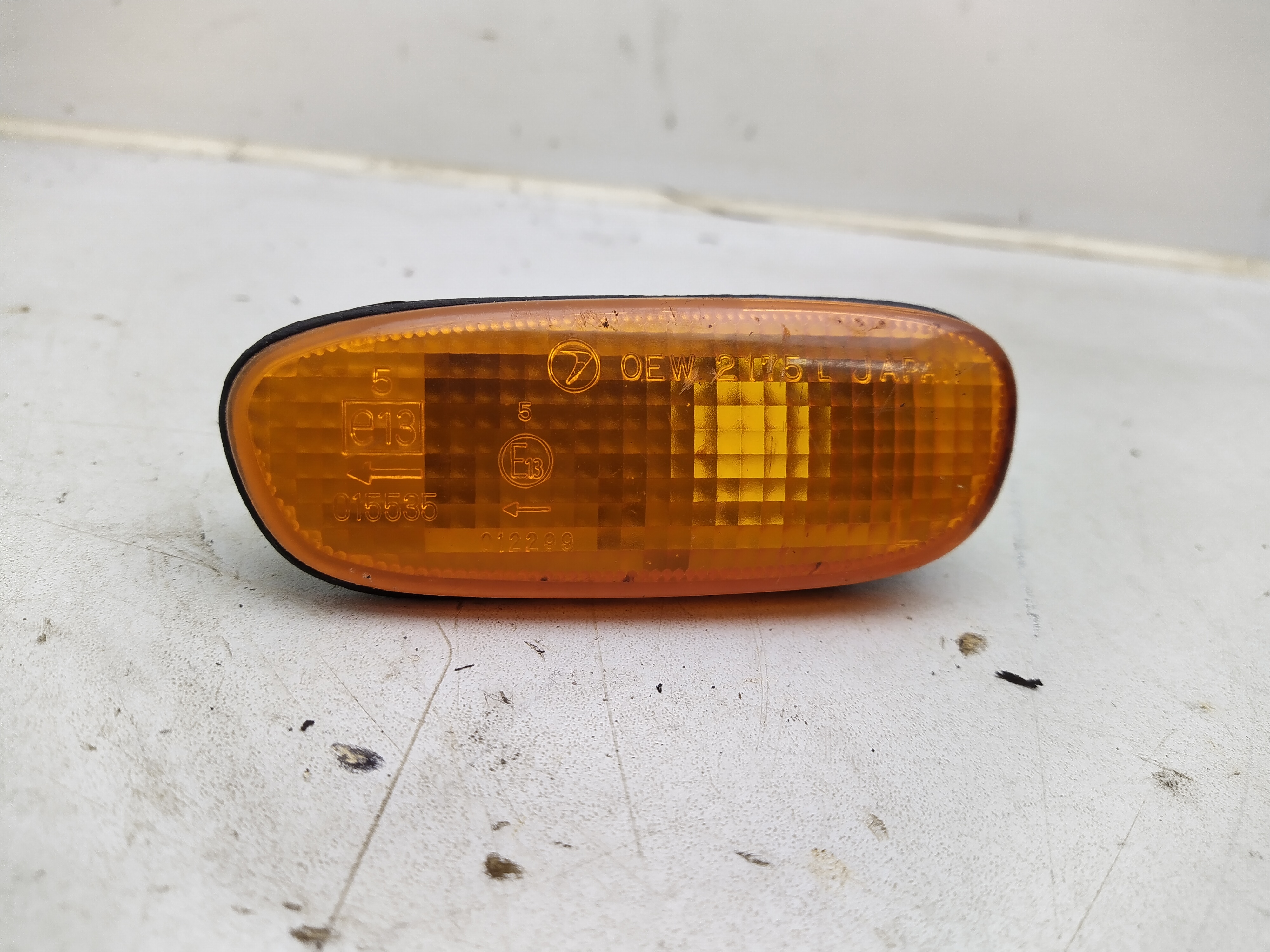 Seitenblinker links Subaru Impreza GC8 GF8 GT WRX STI Seitenblinker links Subaru Impreza GC8 GF8 GT WRX STI