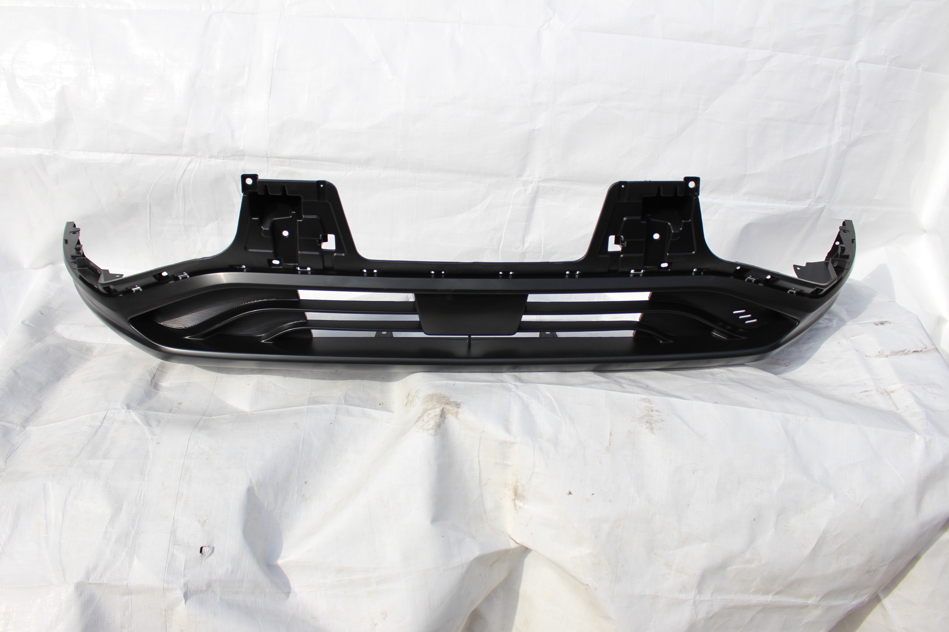 Stoßstangenabdeckung vorne unten Hyundai Kona Electric MK1 86512K4000