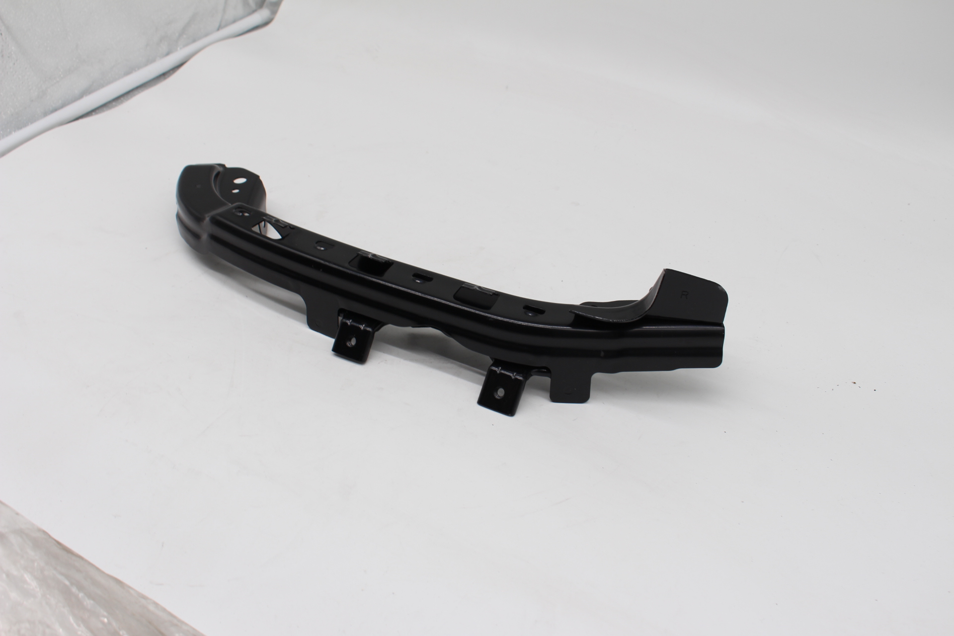 Halter Frontstoßstange rechts 57707SA200 für Subaru Forester Facelift 2006 - 2008