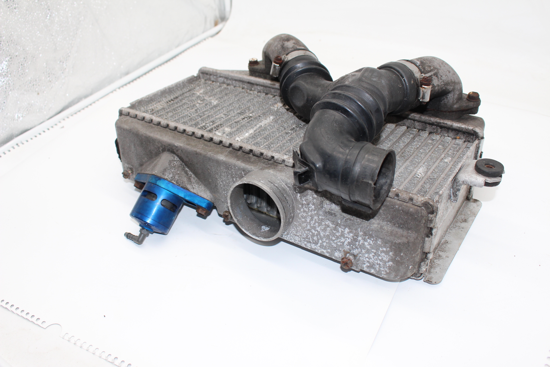Ladeluftkühler mit offenen BOV & Y-Pipe für Subaru Impreza GD GG 01-04 