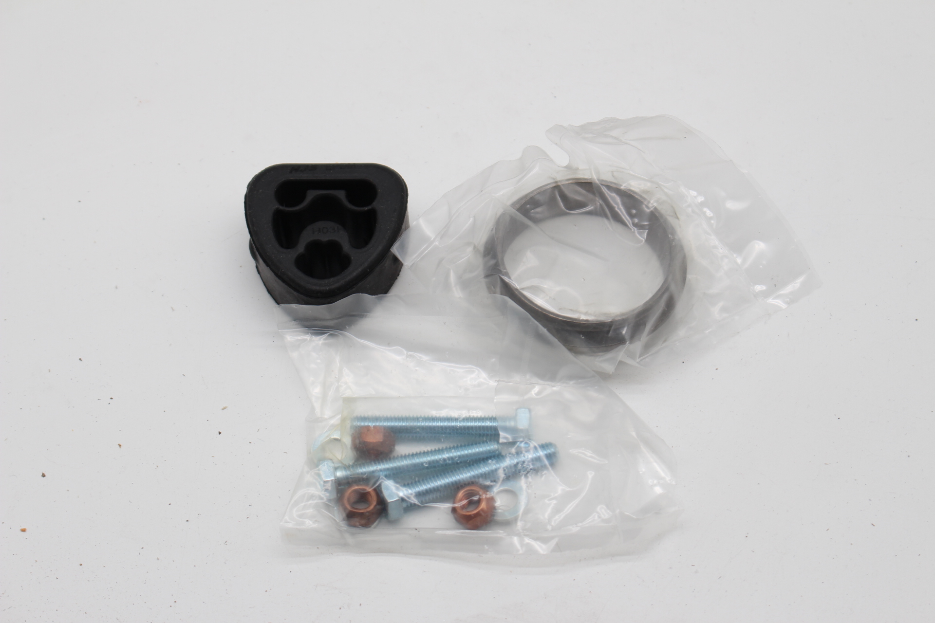 HJS 82132524 – Montagesatz, Abgasanlage für Mercedes SLK 200 / 230 2,0L 136PS ab 96 R170