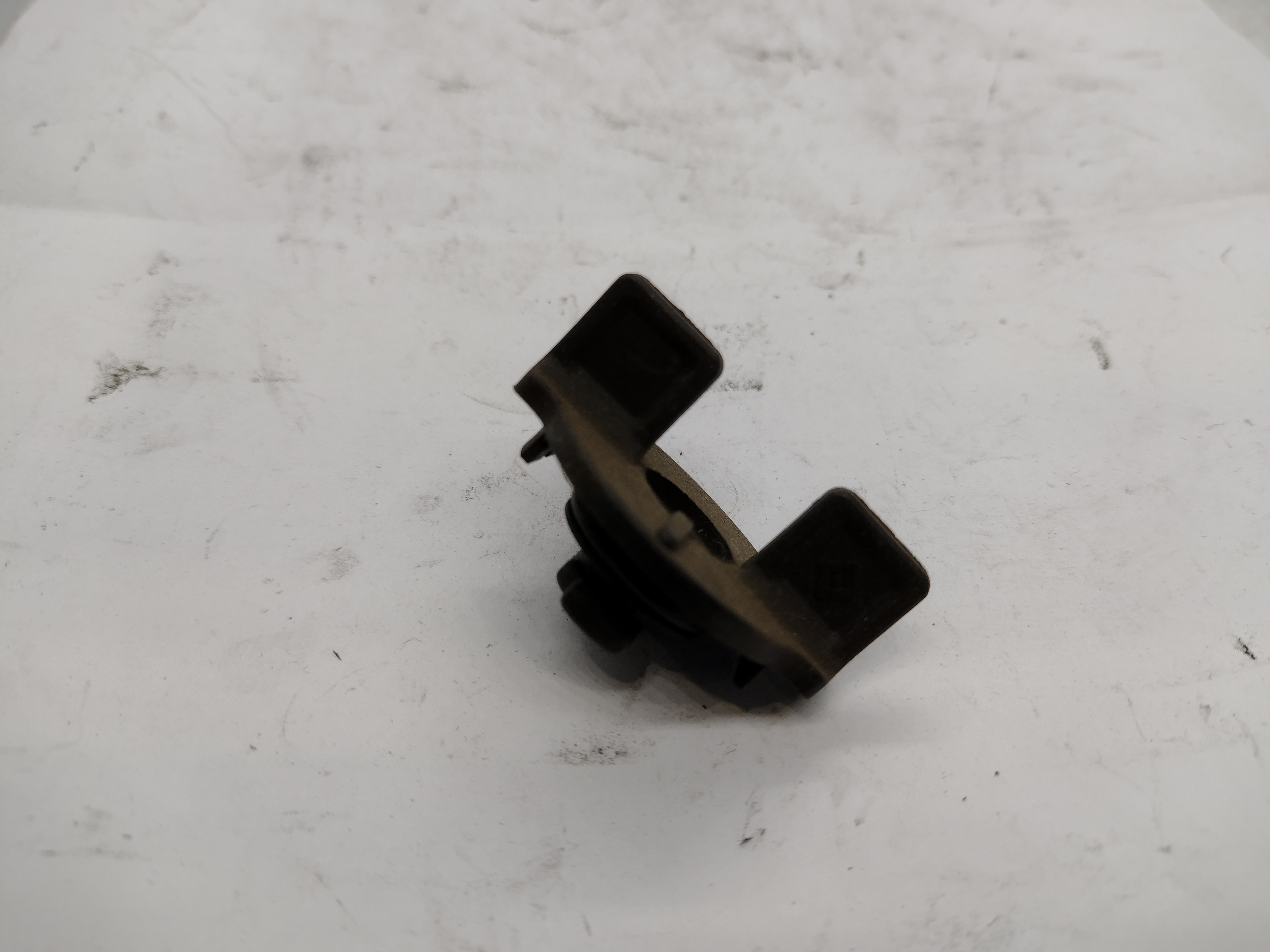 Peugeot 306  / Citroen ZX Schraube, Kühlerverschluss 130691 NEU NOS NEW Peugeot 306  / Citroen ZX Schraube, Kühlerverschluss 130691 NEU NOS NEW