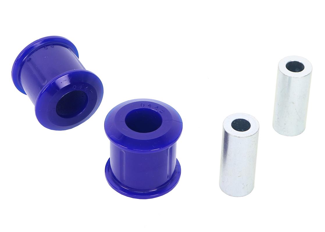 SuperPro Laengslenker Buchse Set oben für Toyota Land Cruiser 80/105