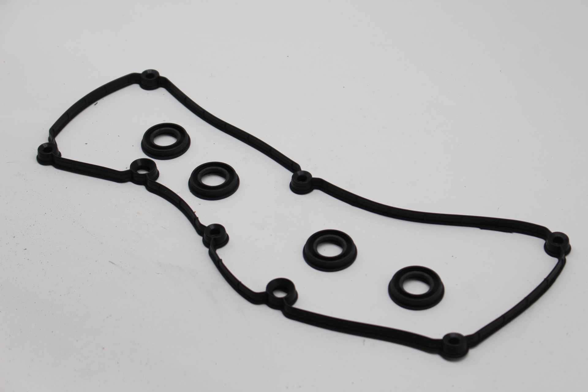 ELRING 449.390 – Dichtungssatz, Zylinderkopfhaube Ventildeckeldichtung für VW AUDI SEAT SKODA 1.6 TDI