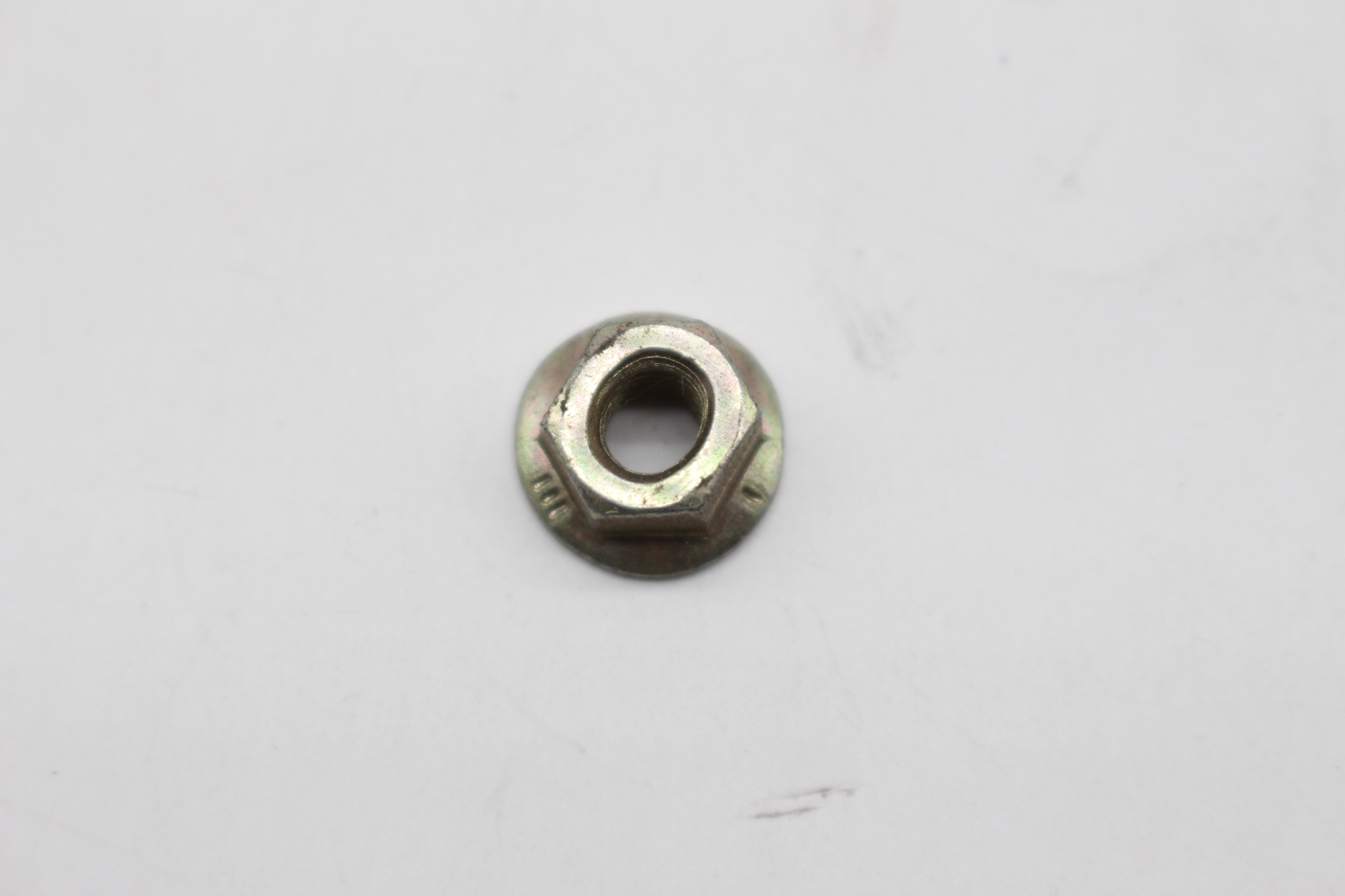 Peugeot / Citroen MUTTER m6x1,00-7,4 693662 NEU NOS NEW OEM