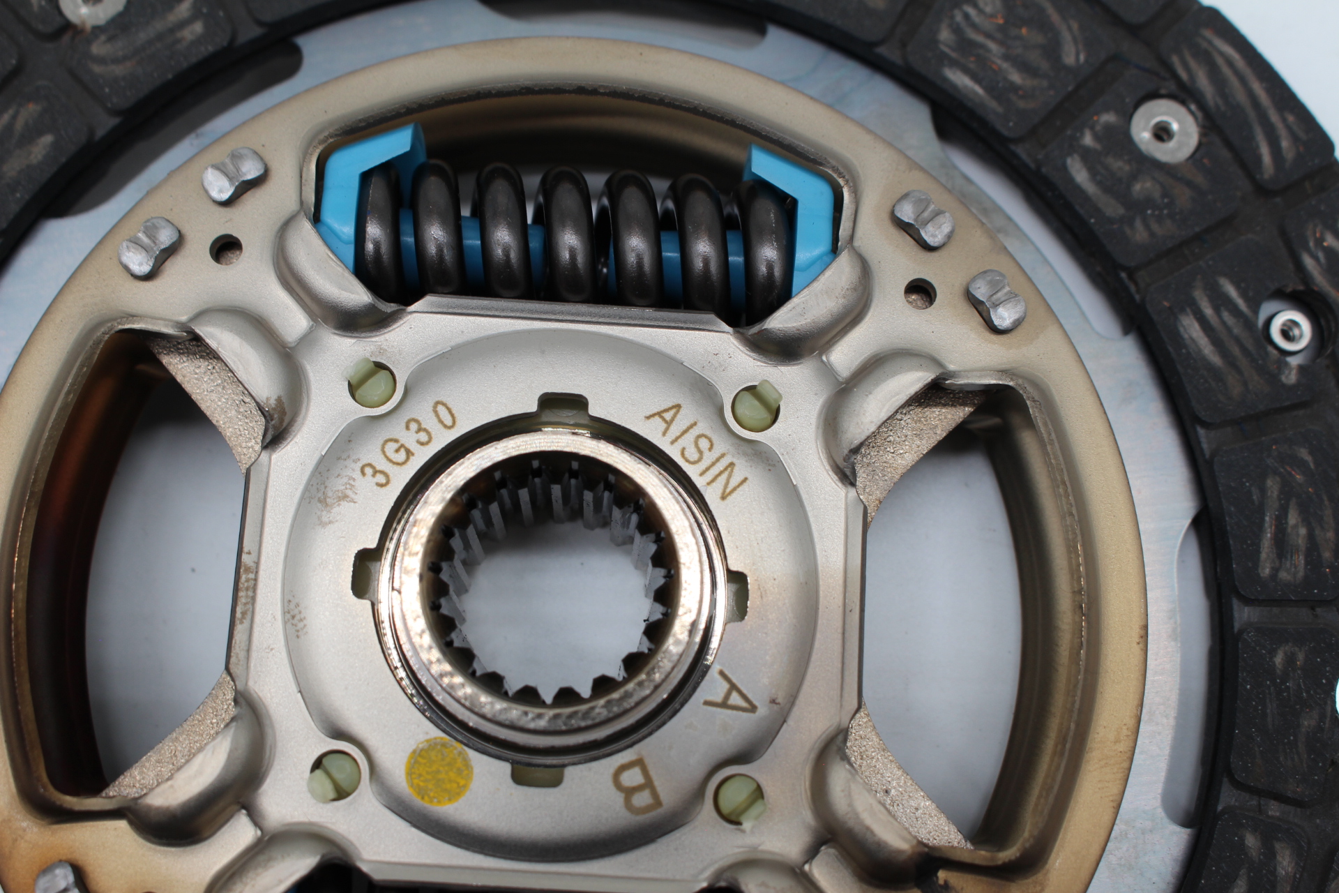 Suzuki 3G30 AISIN Kupplung Reibscheibe *NEU*